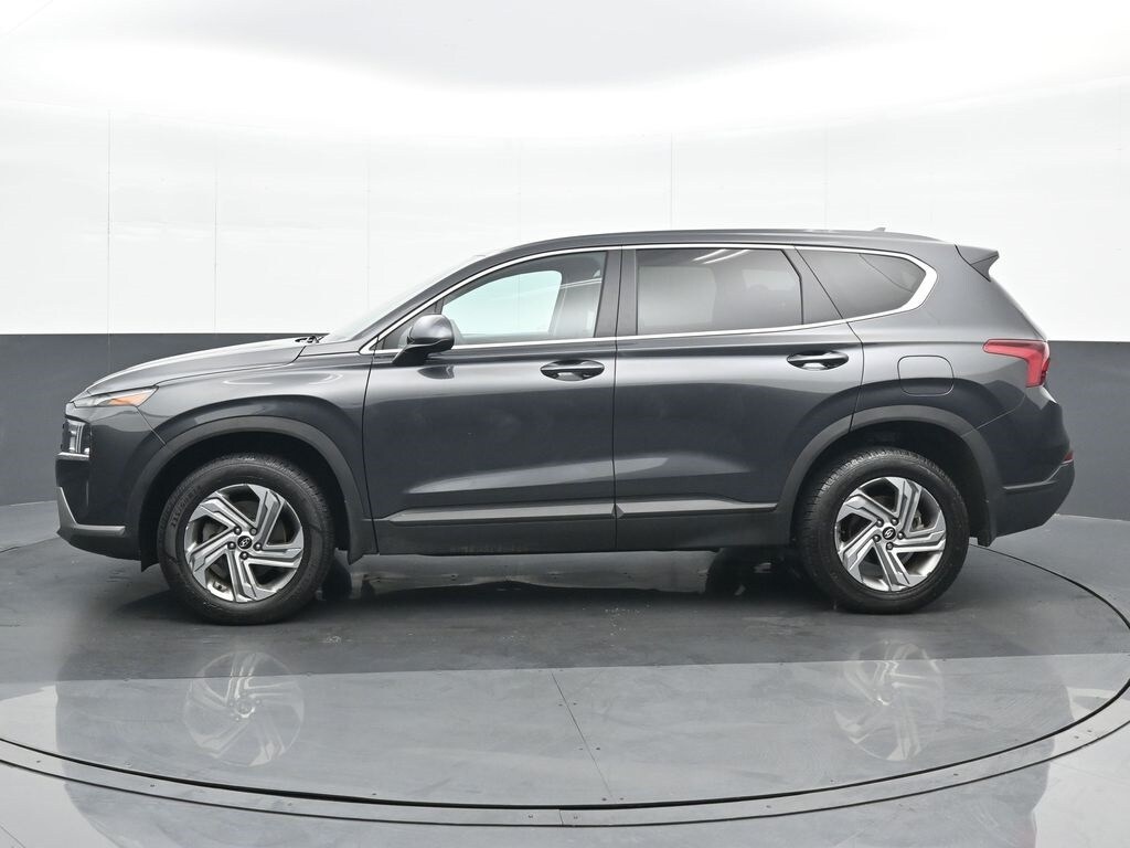 2023 Hyundai Santa Fe SE photo 2