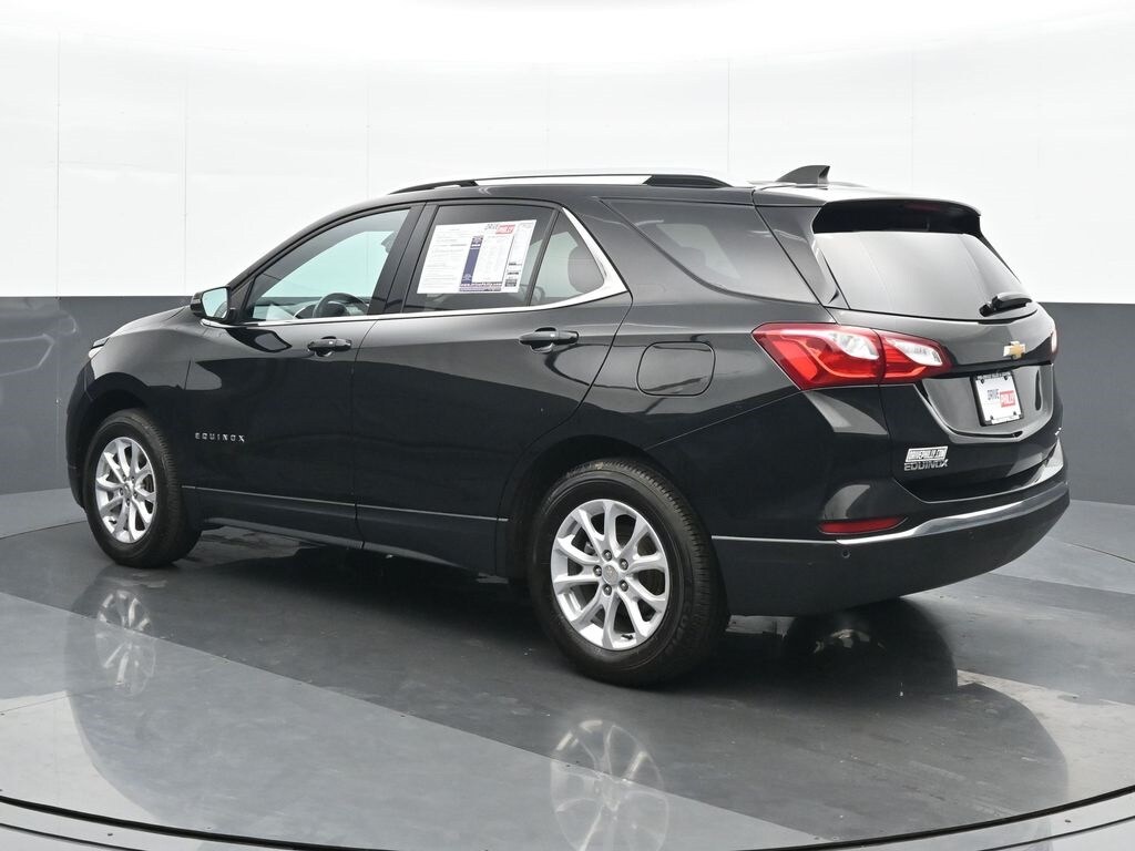 2019 Chevrolet Equinox LT photo 3