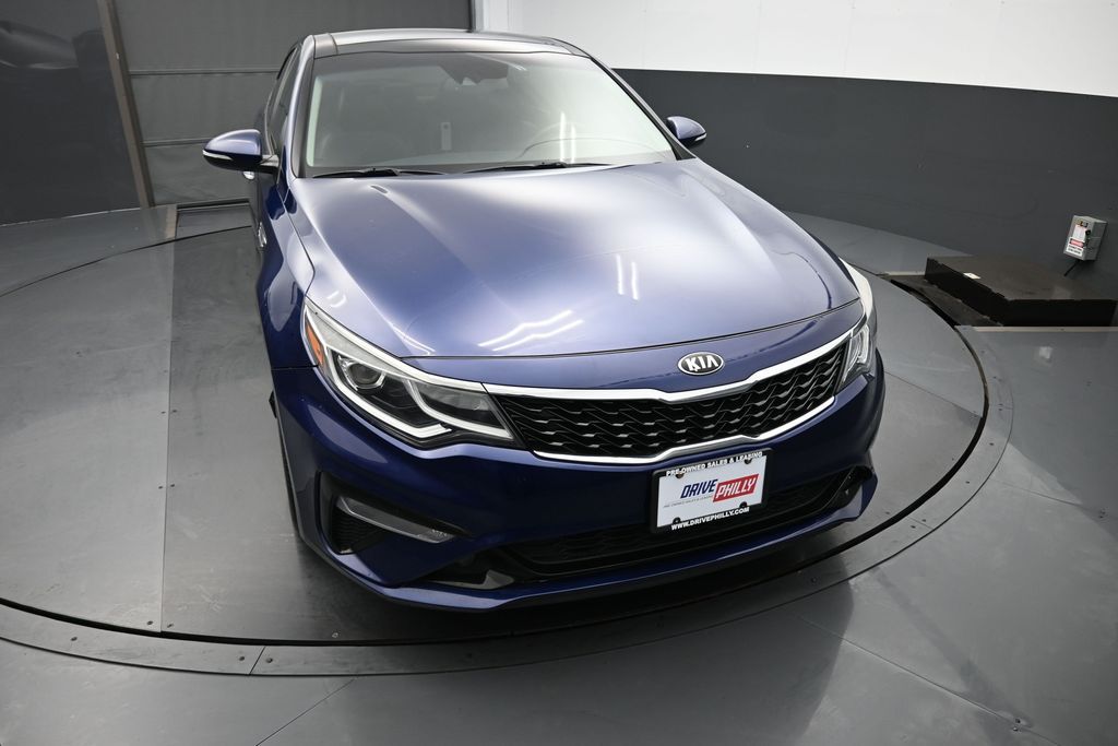 2019 Kia Optima S AT's photo