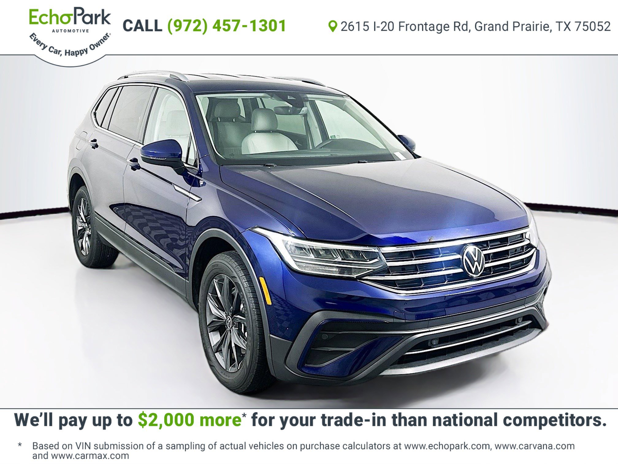 2023 Volkswagen Tiguan SE's photo