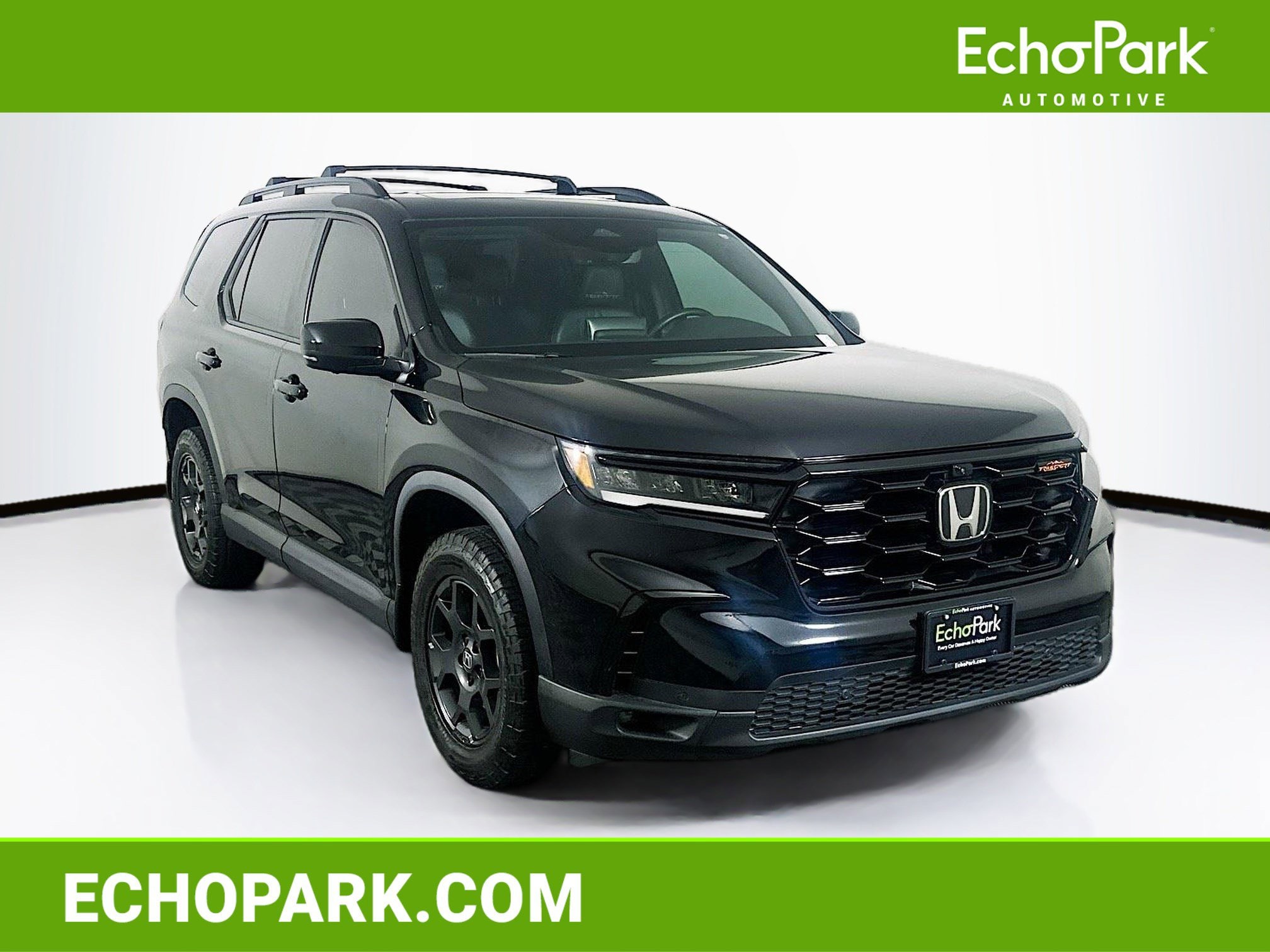 2024 Honda Pilot TrailSport AWD's photo