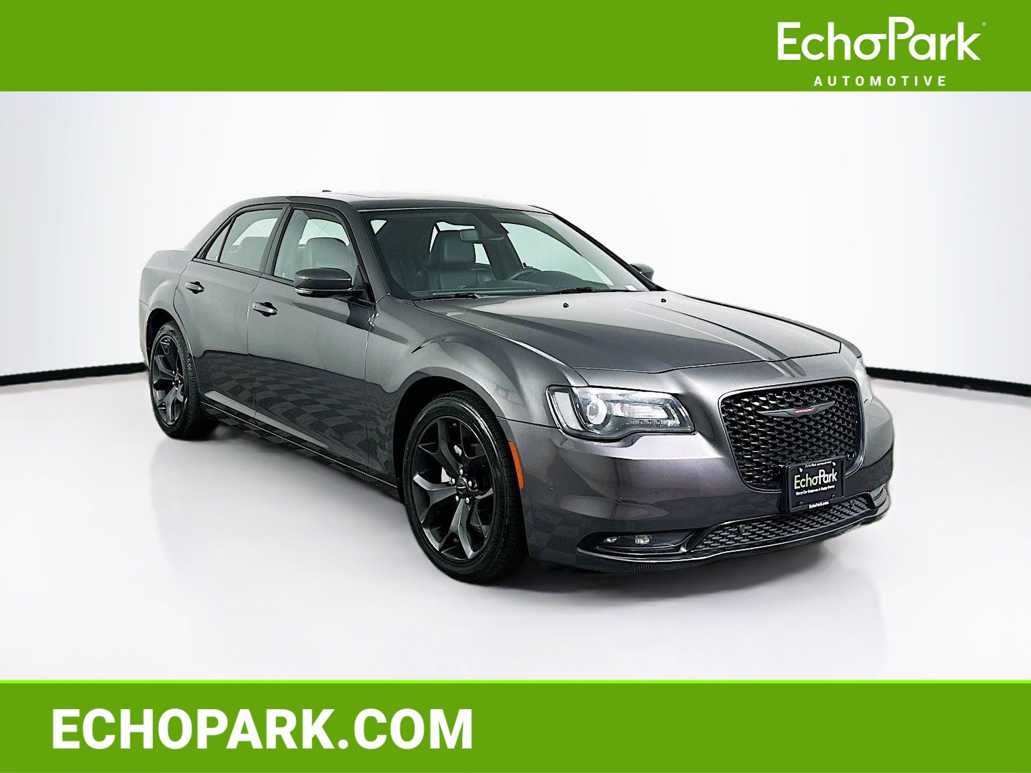 2023 Chrysler 300 S's photo