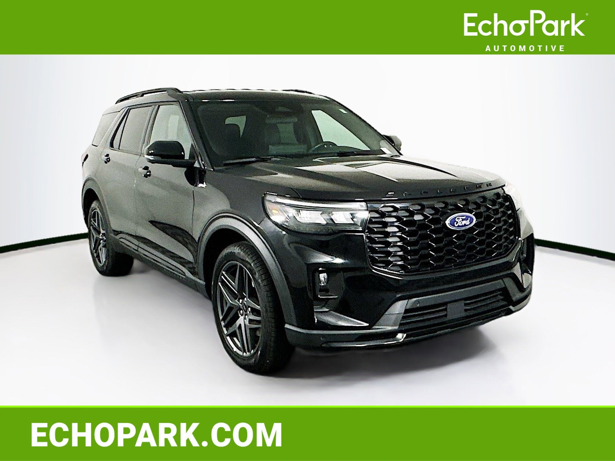 2025 Ford Explorer ST-LINE 4WD (PL535)'s photo