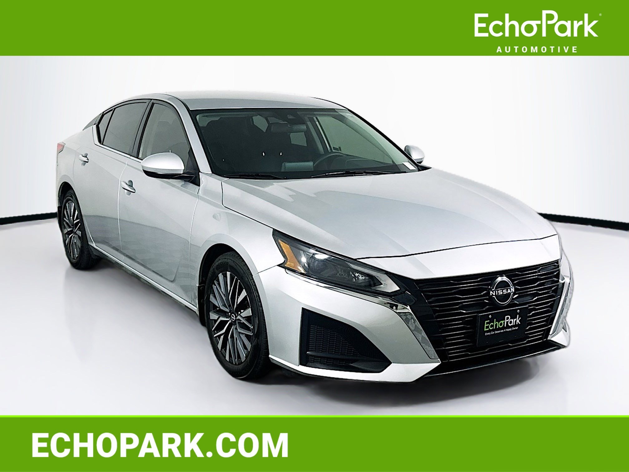 2023 Nissan Altima SV