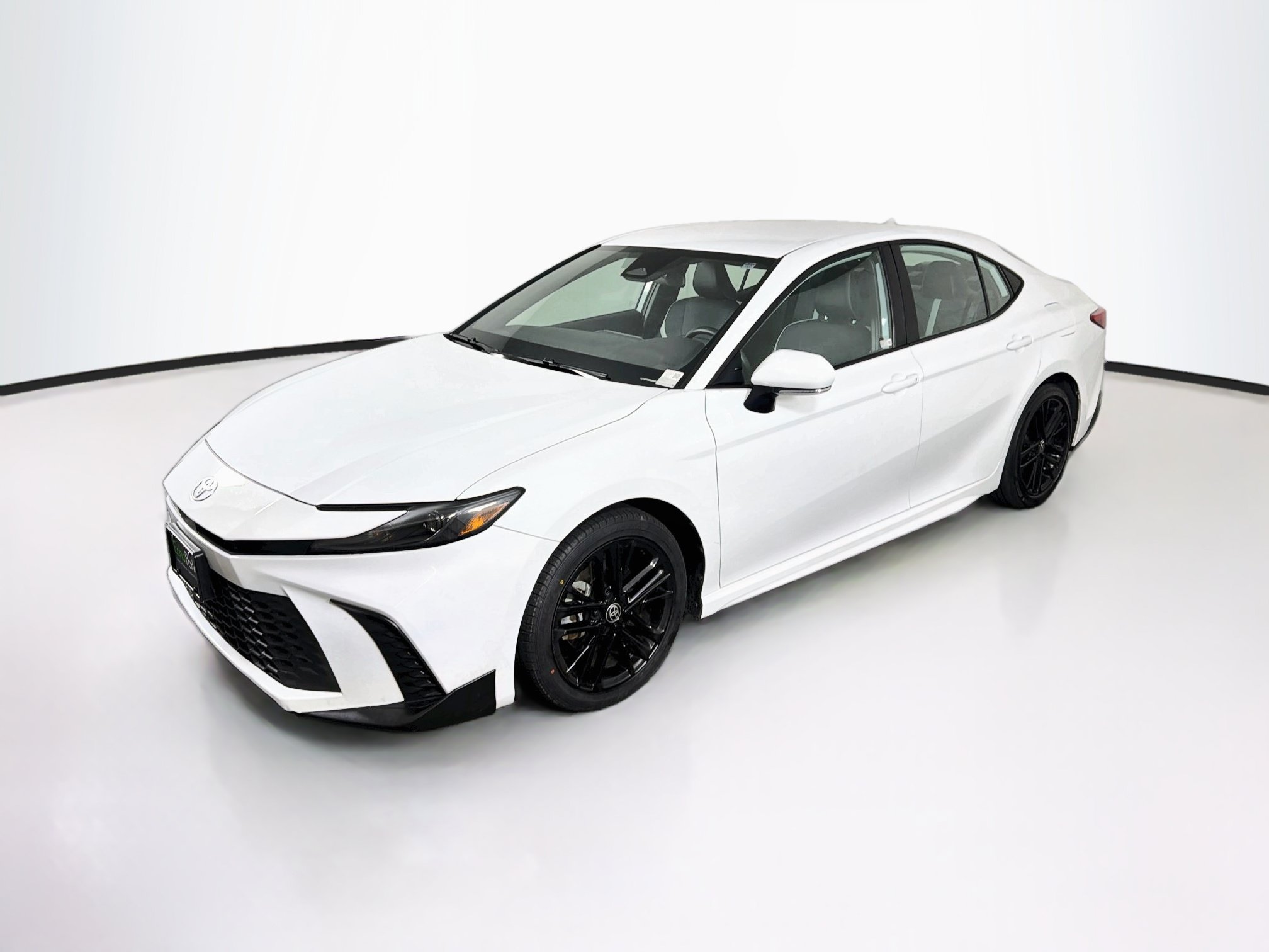 Used 2025 Toyota Camry SE SE