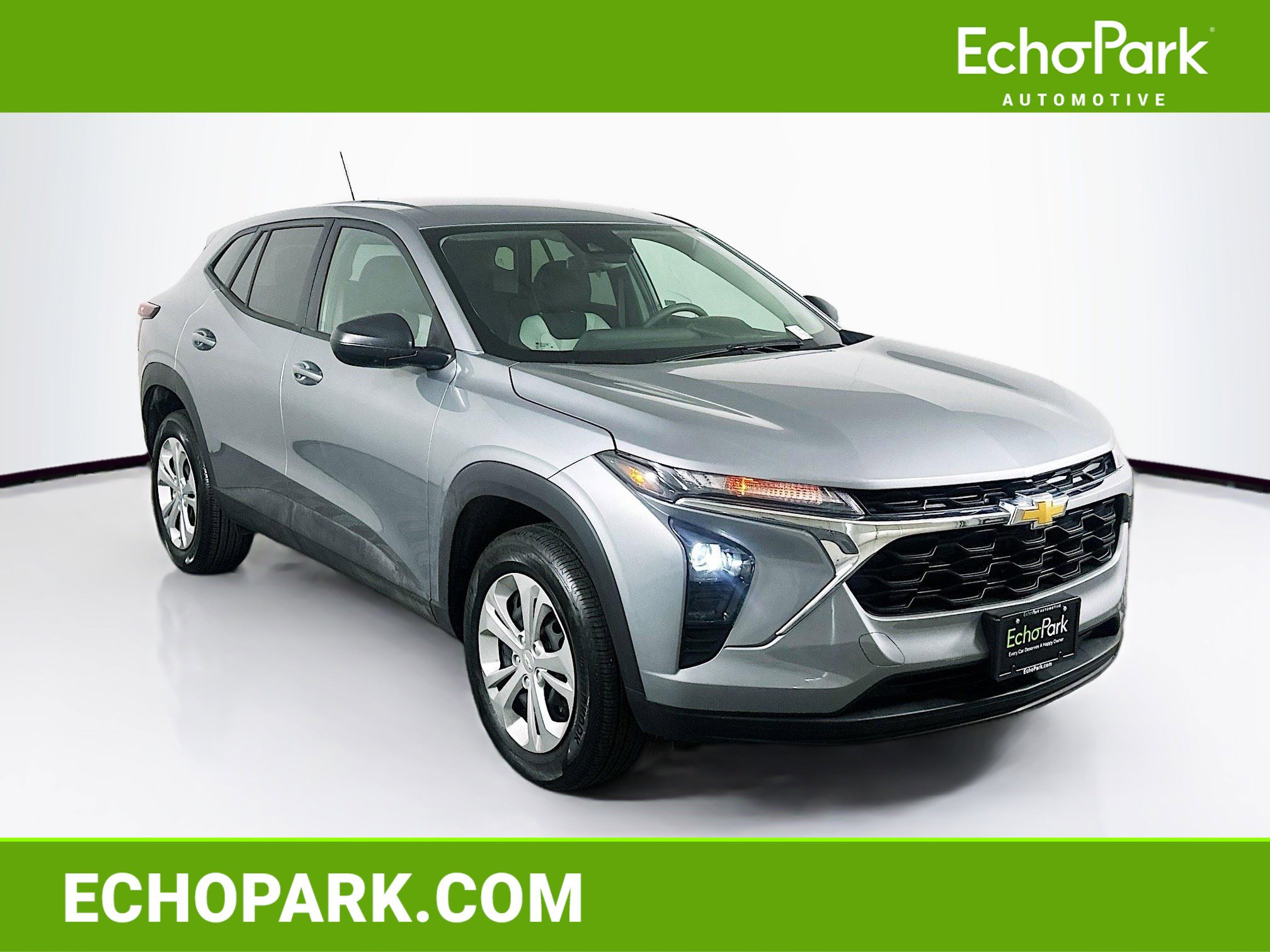 2026 Chevrolet Trax LS's photo