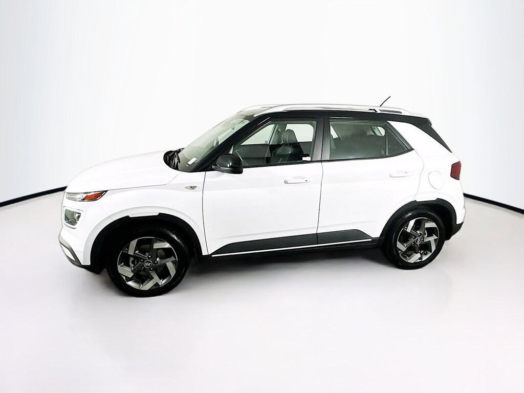 Used 2023 Hyundai Venue Limited Limited IVT