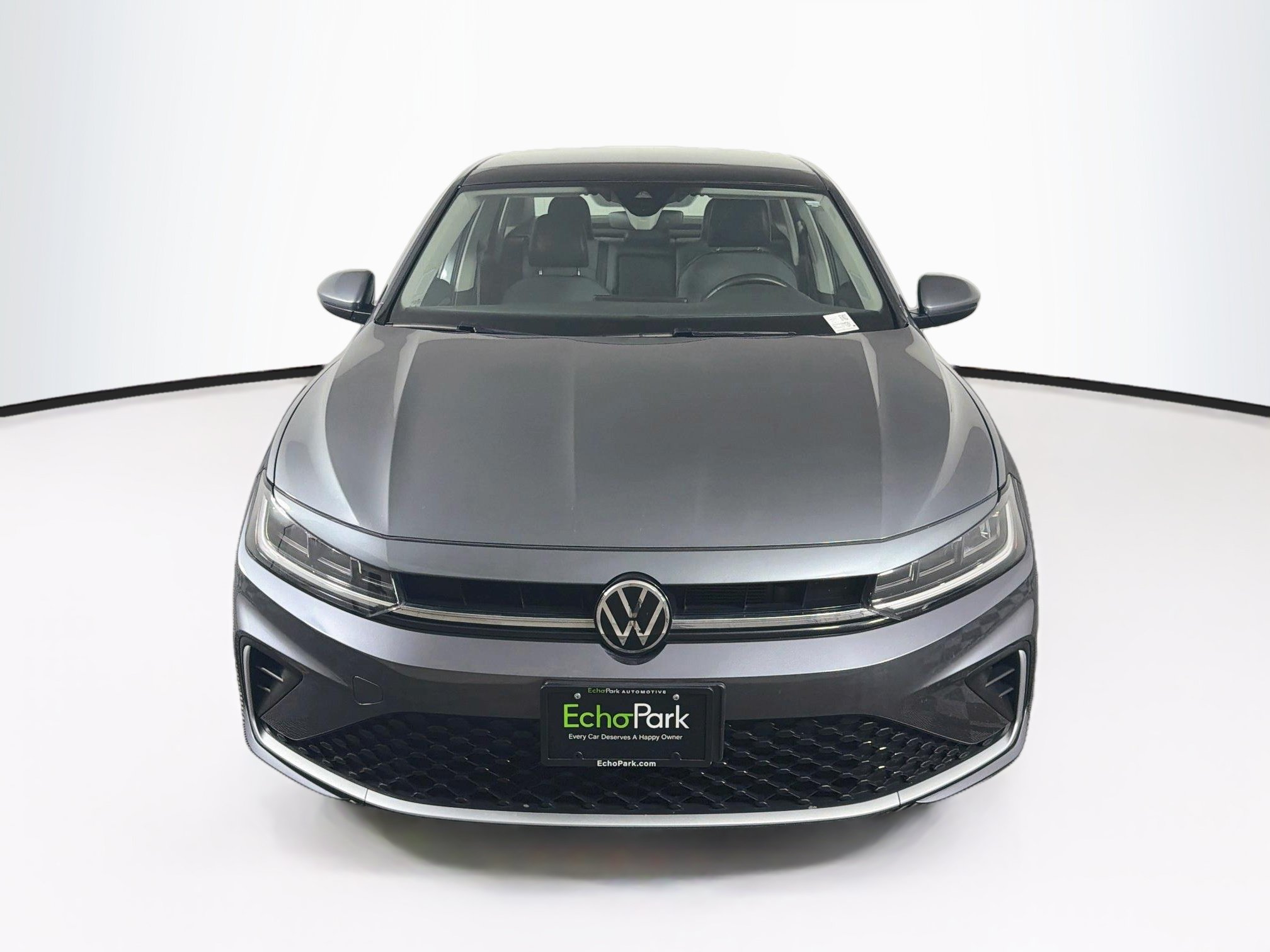 Used 2025 Volkswagen Jetta SE SE Auto
