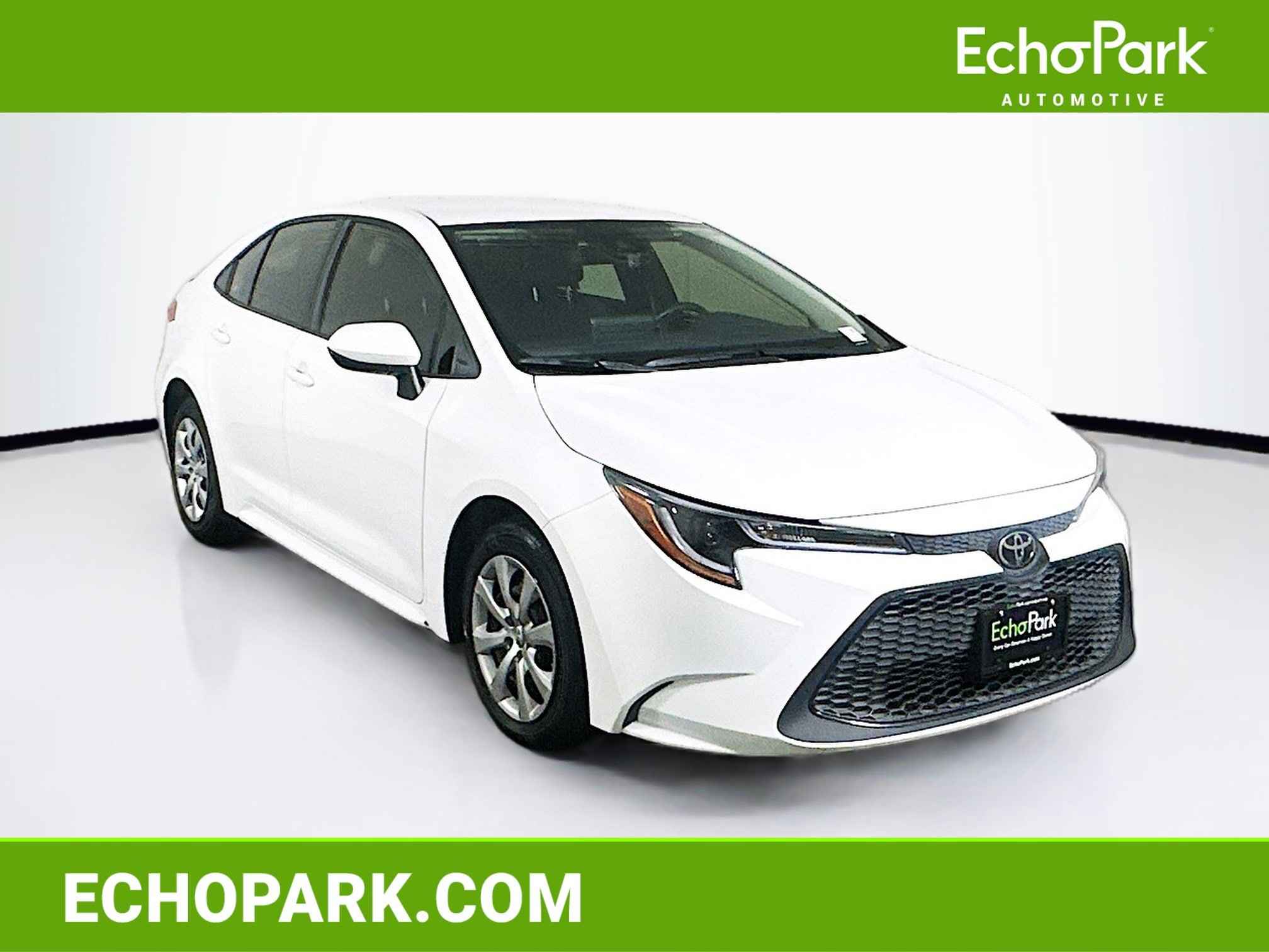 2022 Toyota Corolla LE's photo