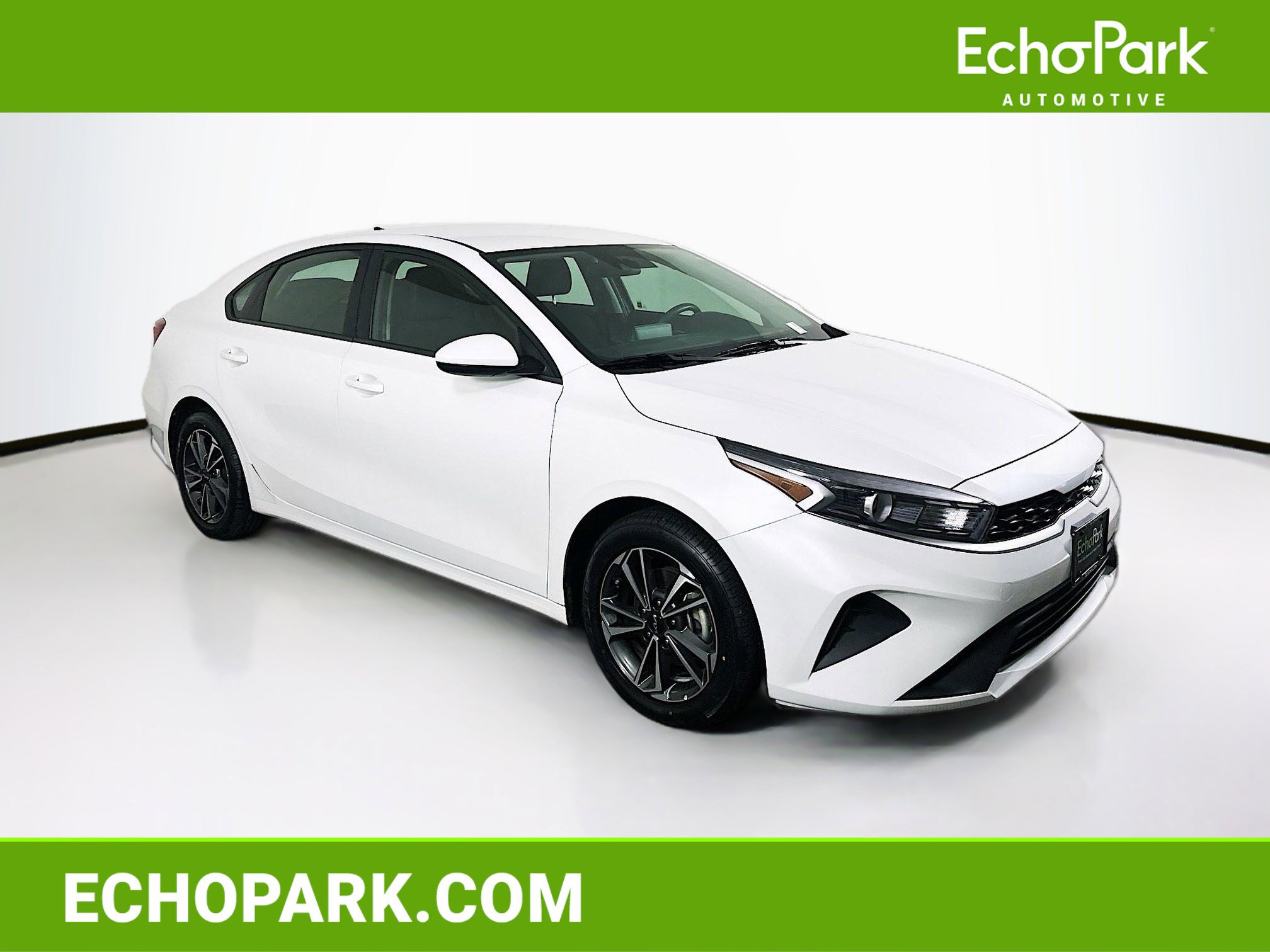 2024 Kia Forte LXS's photo