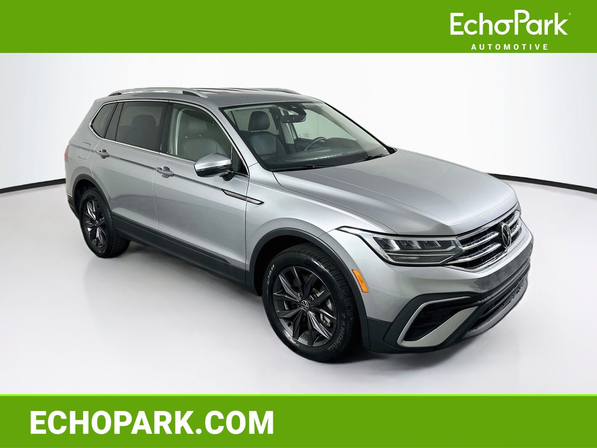 Used 2023 Volkswagen Tiguan SE 2.0T SE FWD