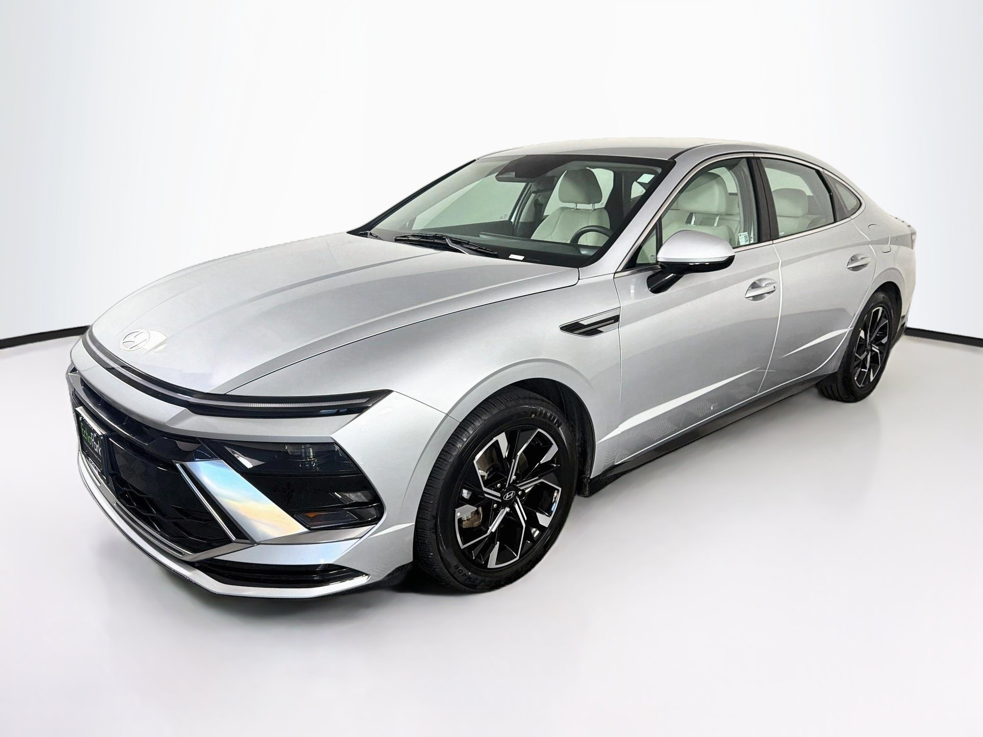 Used 2025 Hyundai Sonata SEL SEL FWD