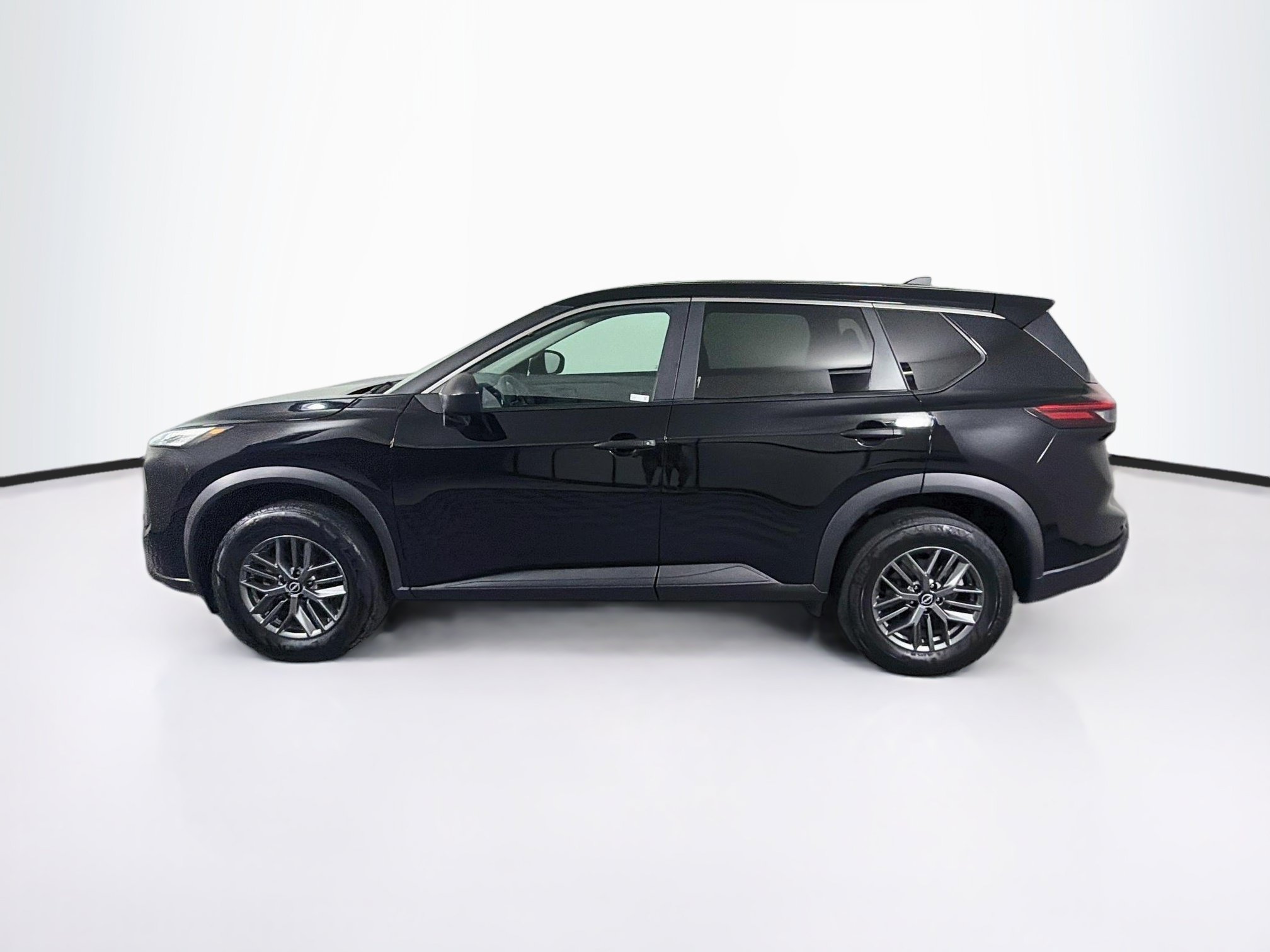 Used 2024 Nissan Rogue S FWD S