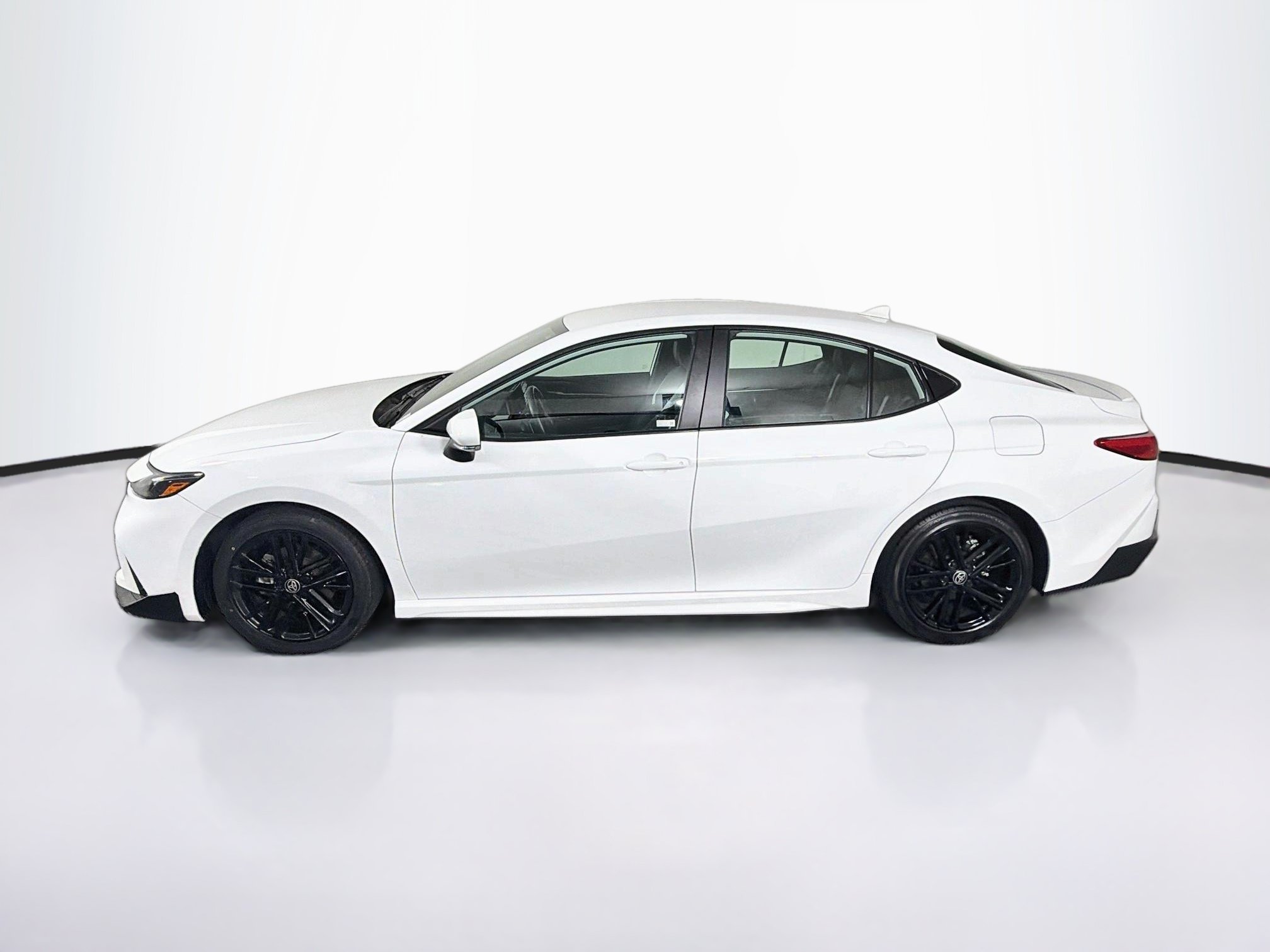 Used 2025 Toyota Camry SE SE