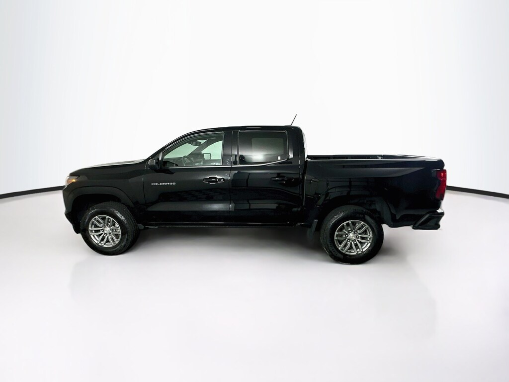 Used 2024 Chevrolet Colorado 2WD LT 2WD Crew Cab LT