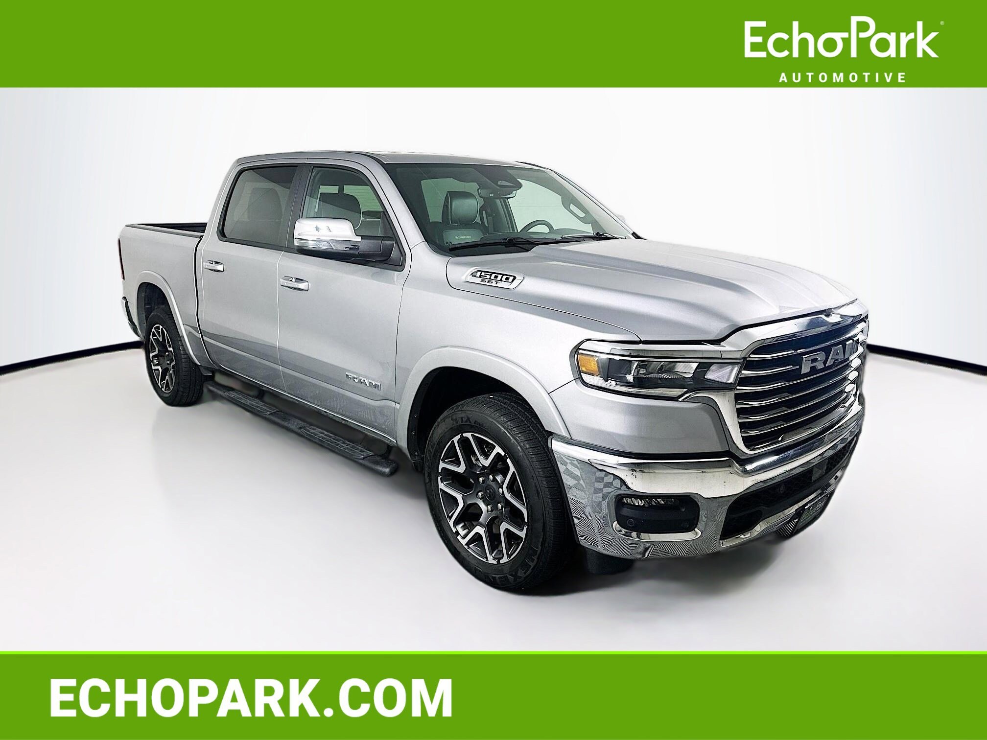 2025 RAM 1500 Laramie Crew Cab 5'7's photo