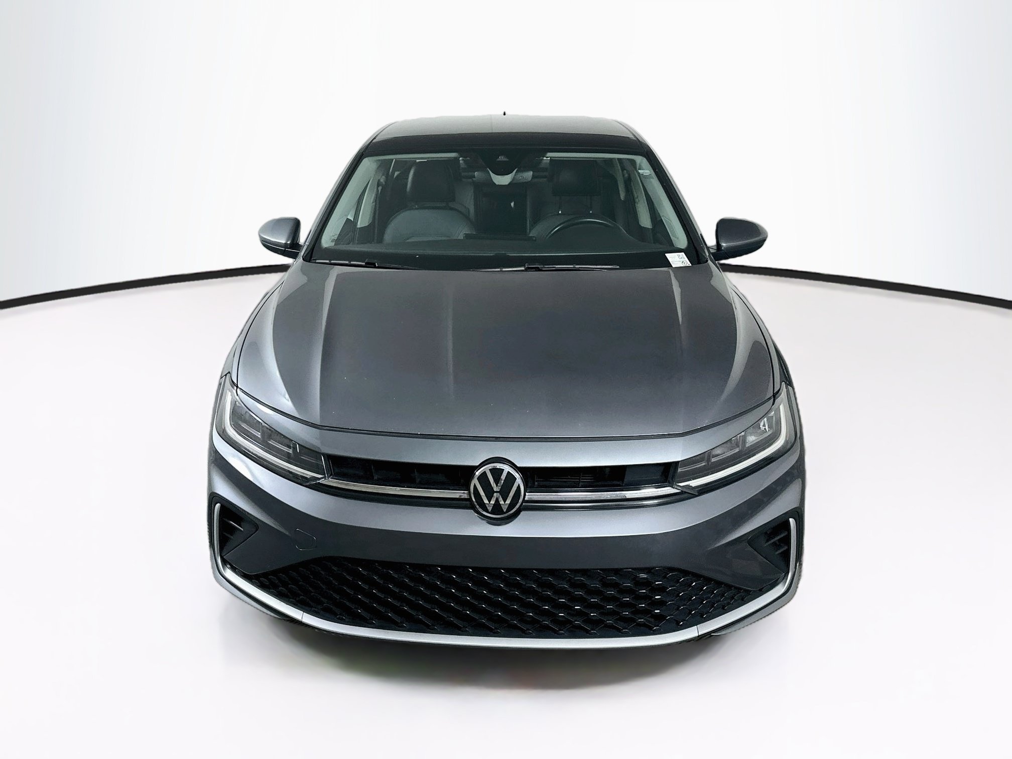 Used 2025 Volkswagen Jetta SE SE Auto