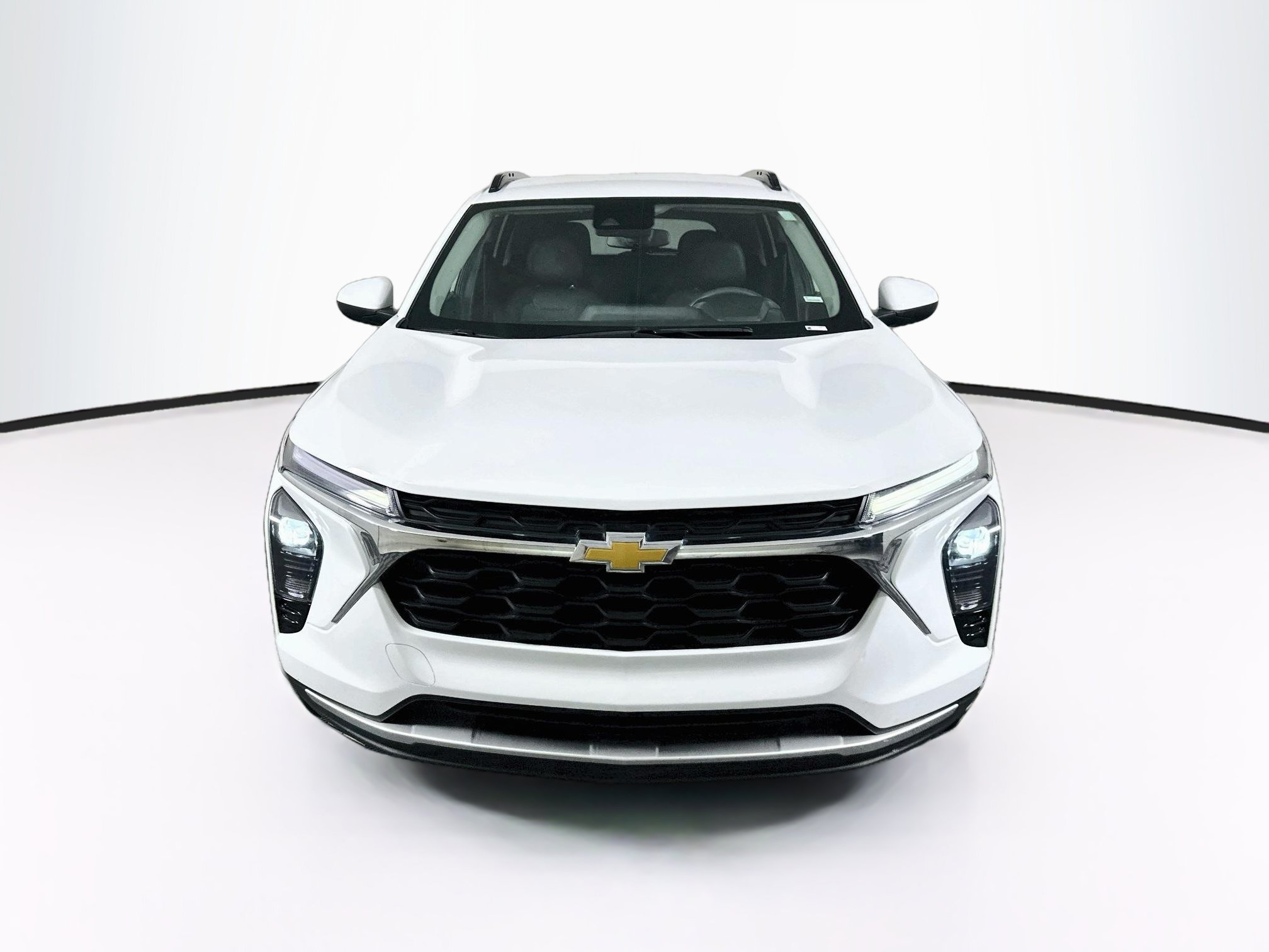 Used 2025 Chevrolet Trax LT FWD LT