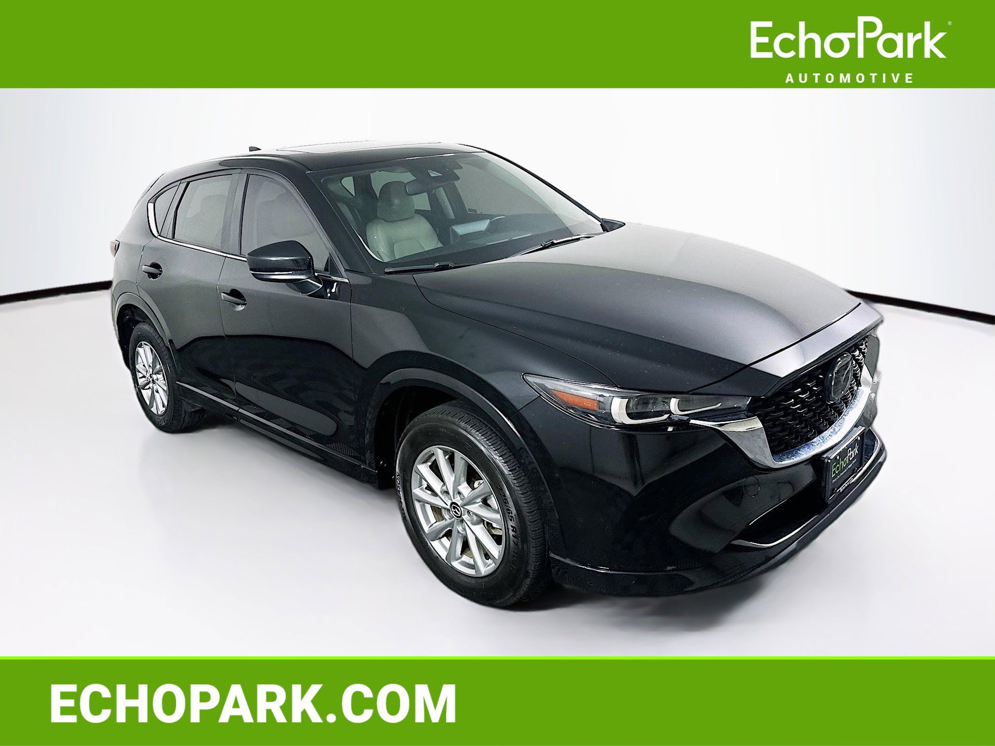 2024 Mazda CX-5 S Preferred package Auto AWD's photo