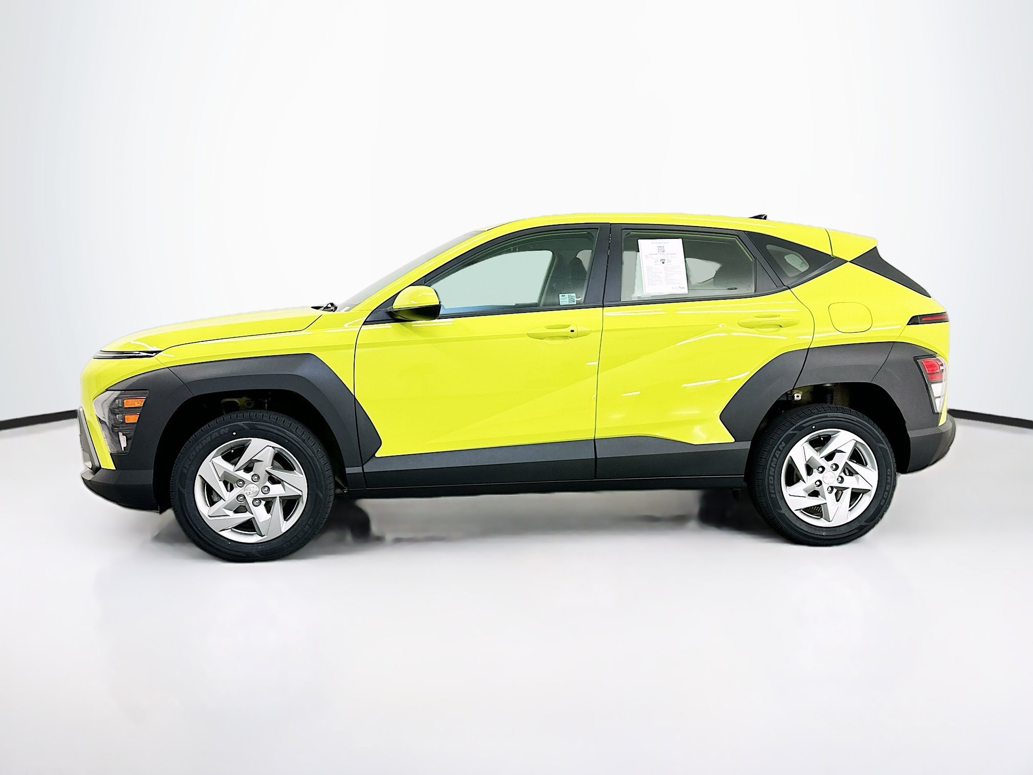 Used 2024 Hyundai Kona SE SE AWD