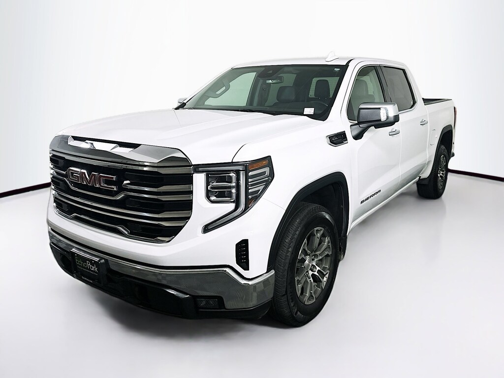 Used 2025 GMC Sierra 1500 SLT 2WD Crew Cab 147 SLT