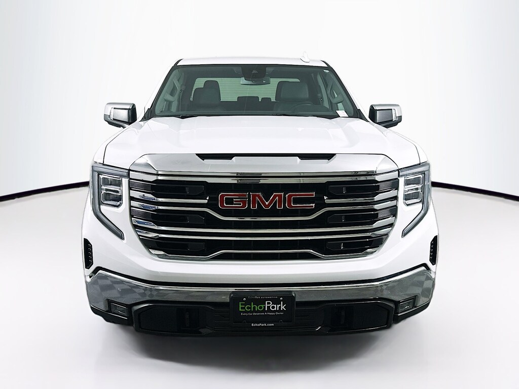 Used 2025 GMC Sierra 1500 SLT 2WD Crew Cab 147 SLT