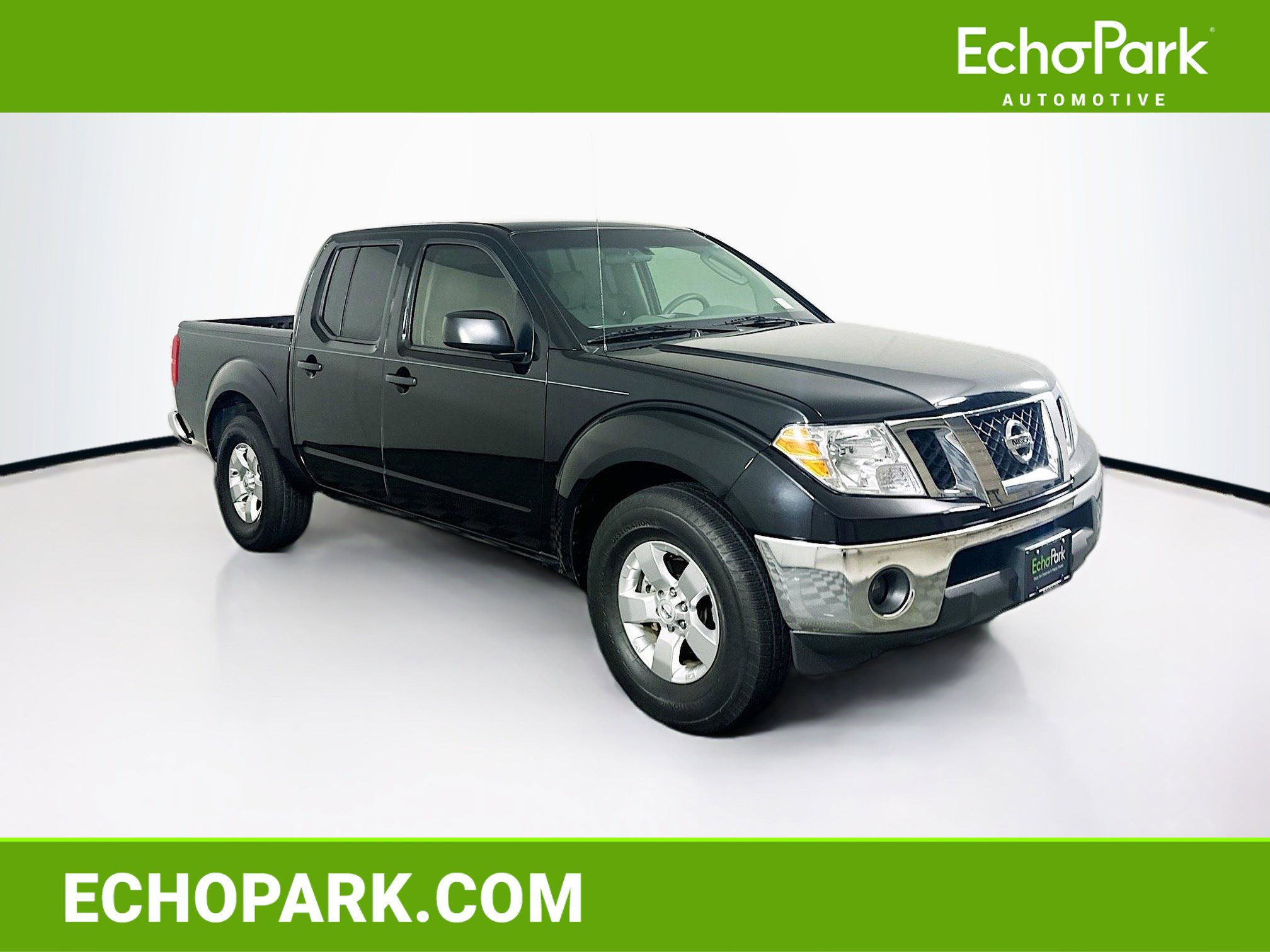 2010 Nissan Frontier SE's photo