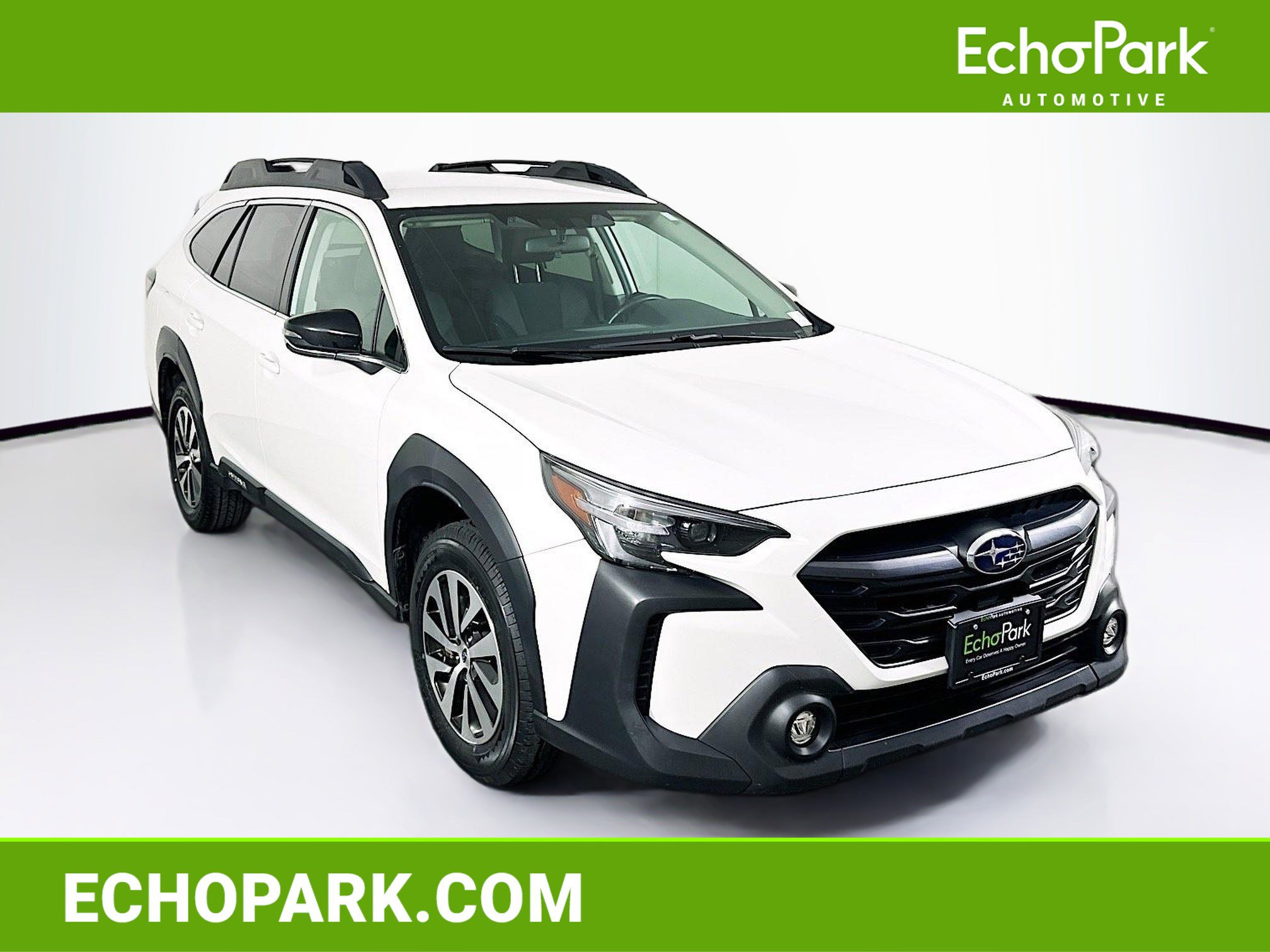 2024 Subaru Outback Premium's photo