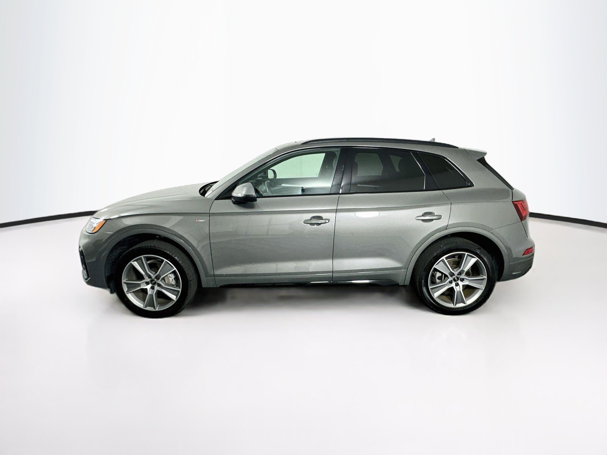 Used 2025 Audi Q5 S line Premium S line Premium 45 TFSI quattro