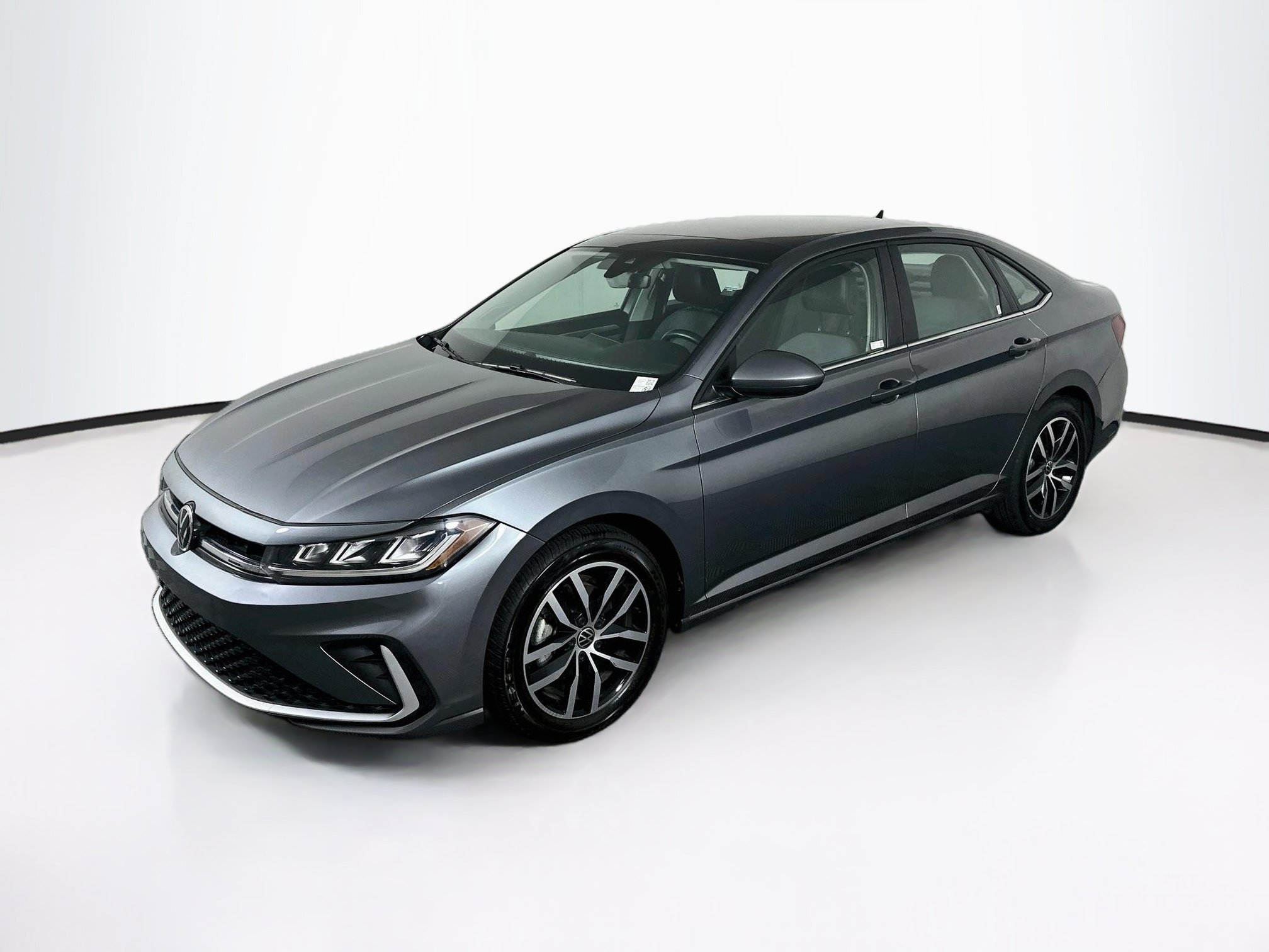 Used 2025 Volkswagen Jetta SE SE Auto