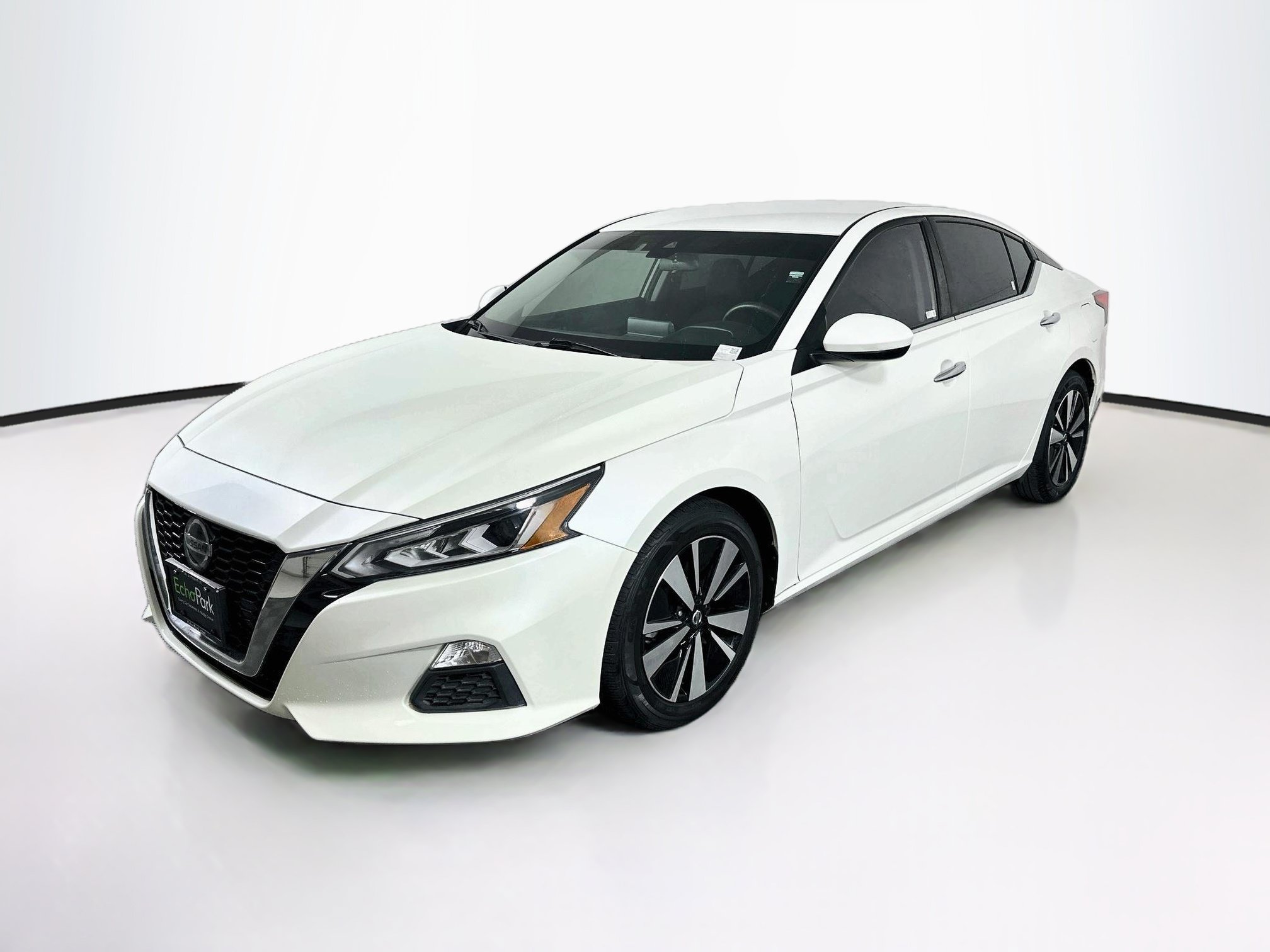 Used 2021 Nissan Altima 2.5 SV Sedan
