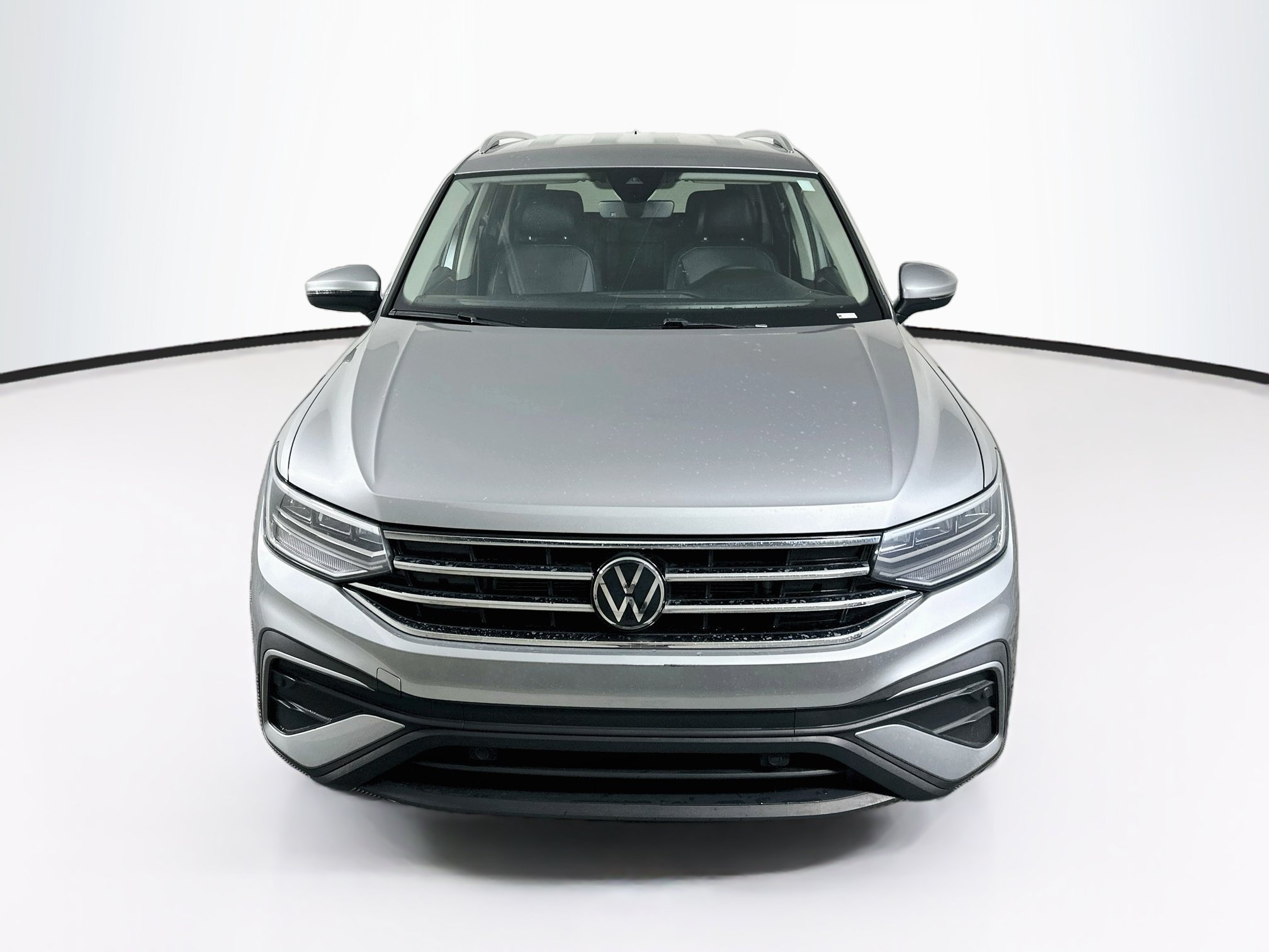 Used 2023 Volkswagen Tiguan SE 2.0T SE FWD