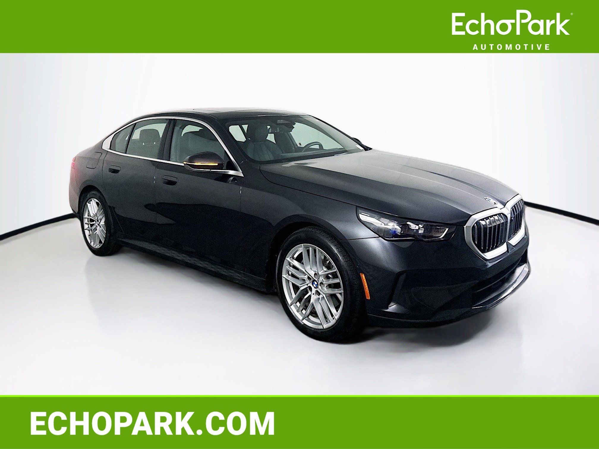 2025 BMW 5 Series 530i's photo