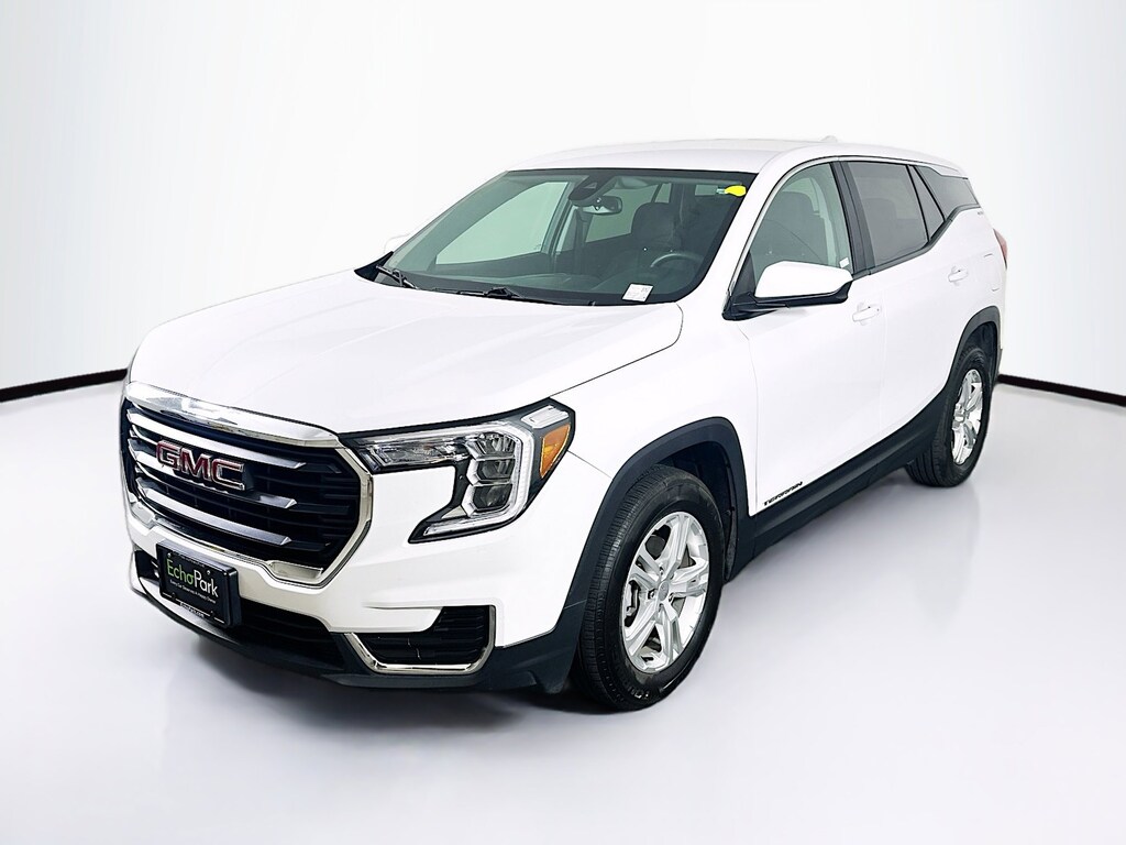 Used 2024 GMC Terrain SLE FWD SLE
