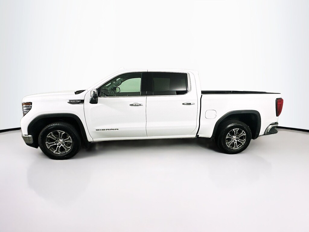 Used 2025 GMC Sierra 1500 SLT 2WD Crew Cab 147 SLT