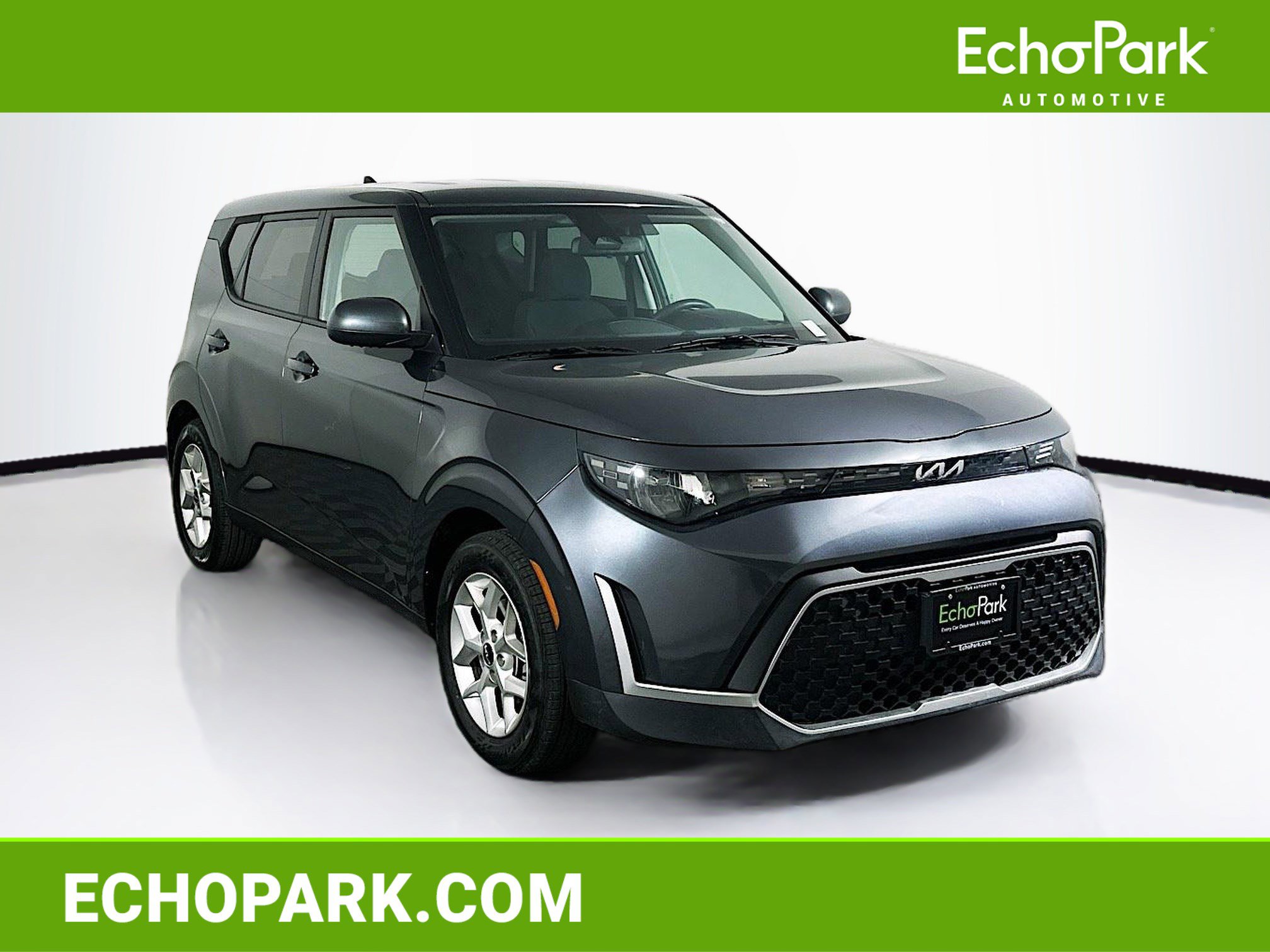 2024 Kia Soul LX's photo
