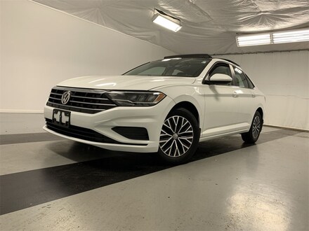 Featured used 2019 Volkswagen Jetta 1.4T SE Sedan for sale in Cicero, NY