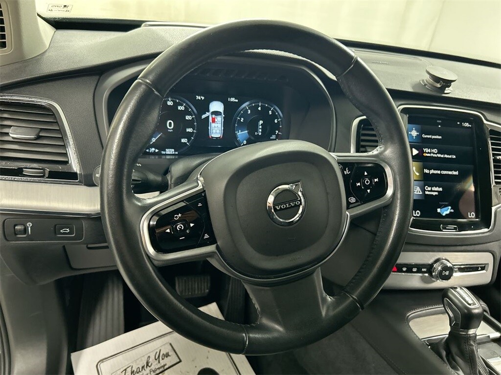 2021 Volvo XC90 T5 Momentum photo 4