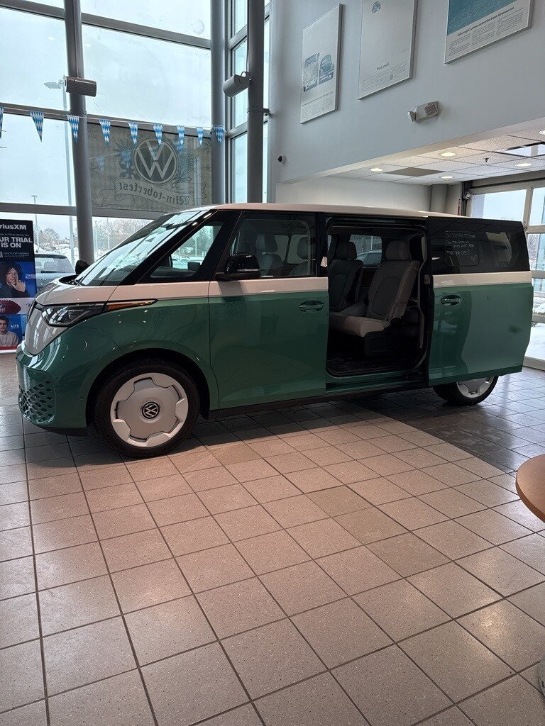 2025 Volkswagen ID. Buzz photo 4