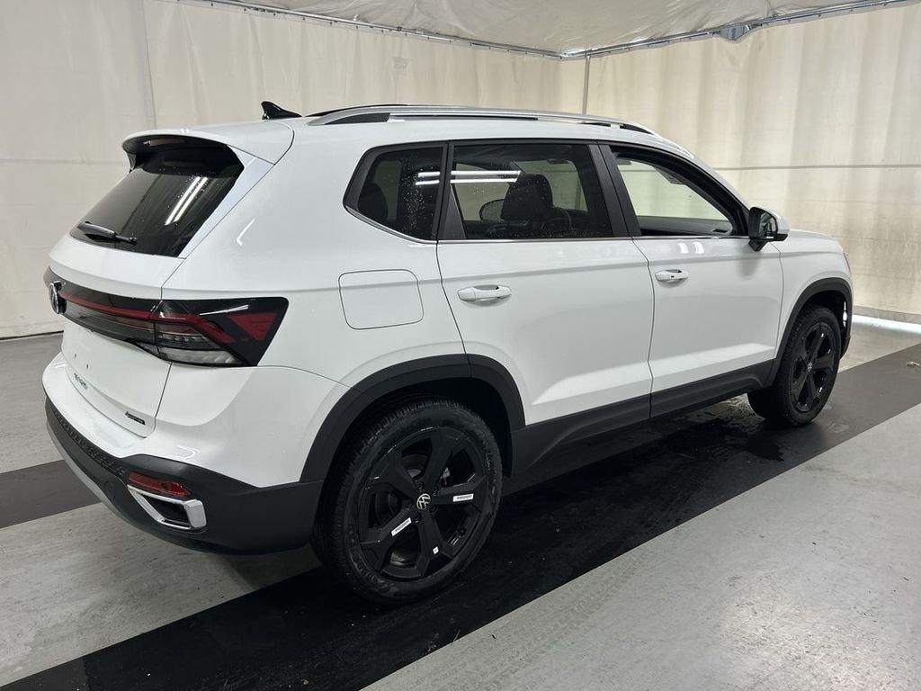 New 2026 Volkswagen Taos 1.5T SEL SUV