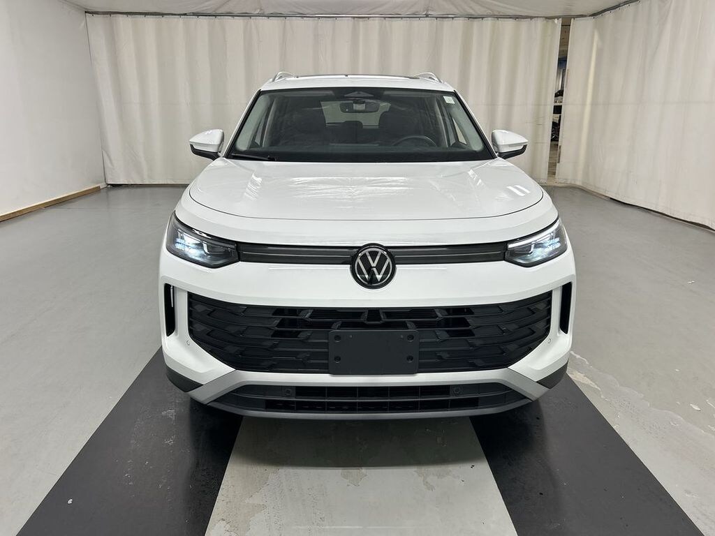 Used 2026 Volkswagen Tiguan 2.0T SE SUV