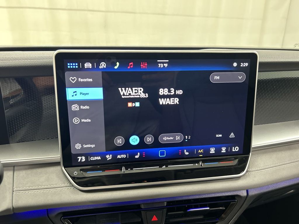 2026 Volkswagen Tiguan SE - Photo 14