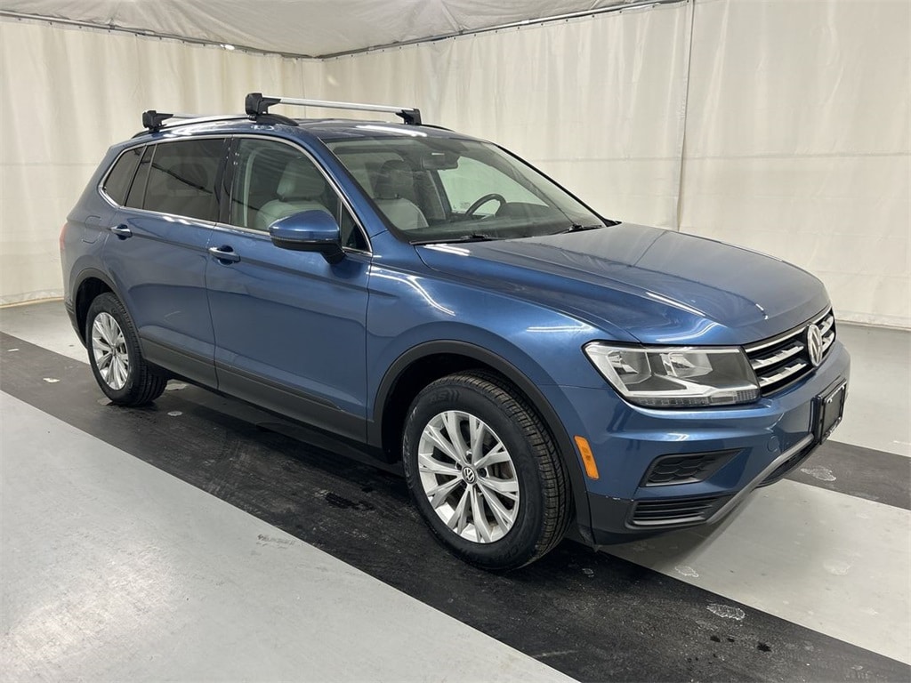Used 2019 Volkswagen Tiguan SE with VIN 3VV2B7AX1KM047370 for sale in Cicero, NY