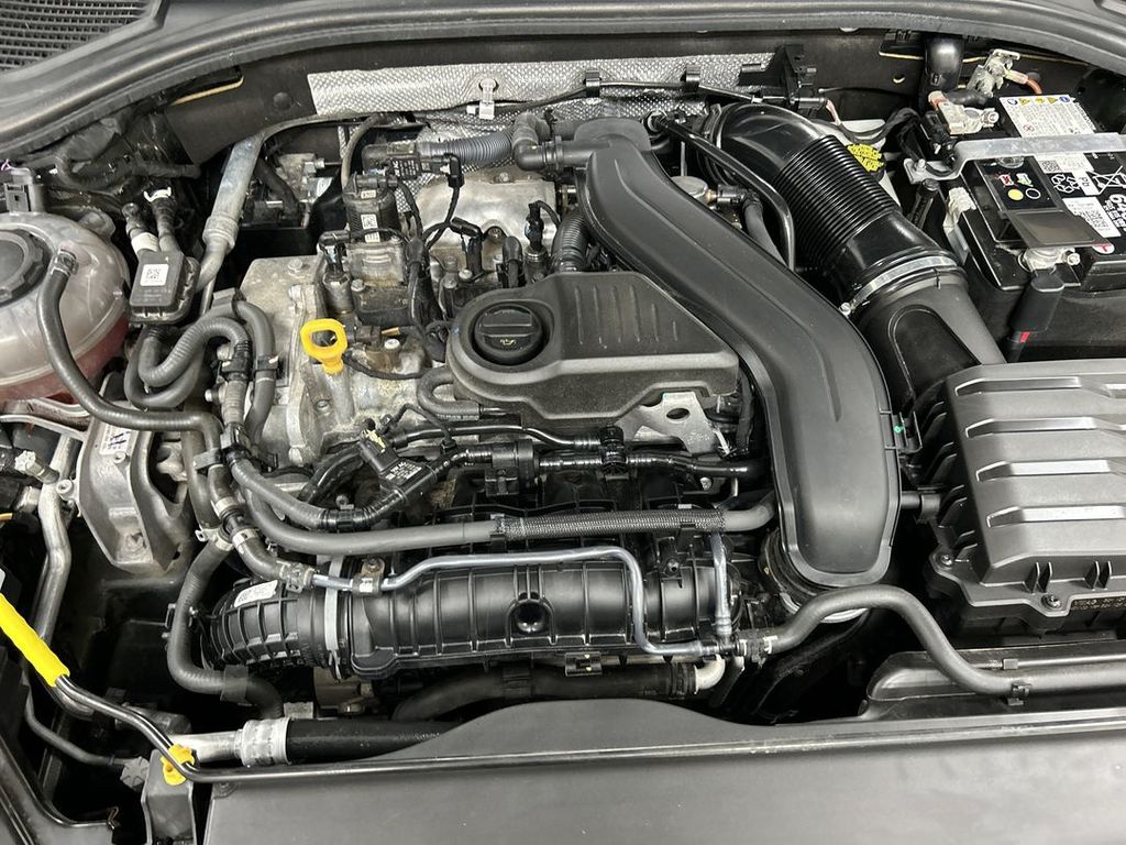 2024 Volkswagen Jetta SE - Photo 24