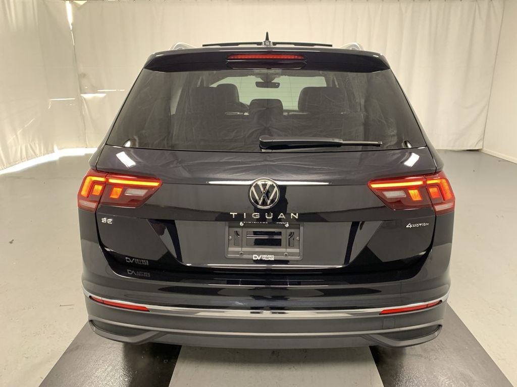2022 Volkswagen Tiguan SE - Photo 21