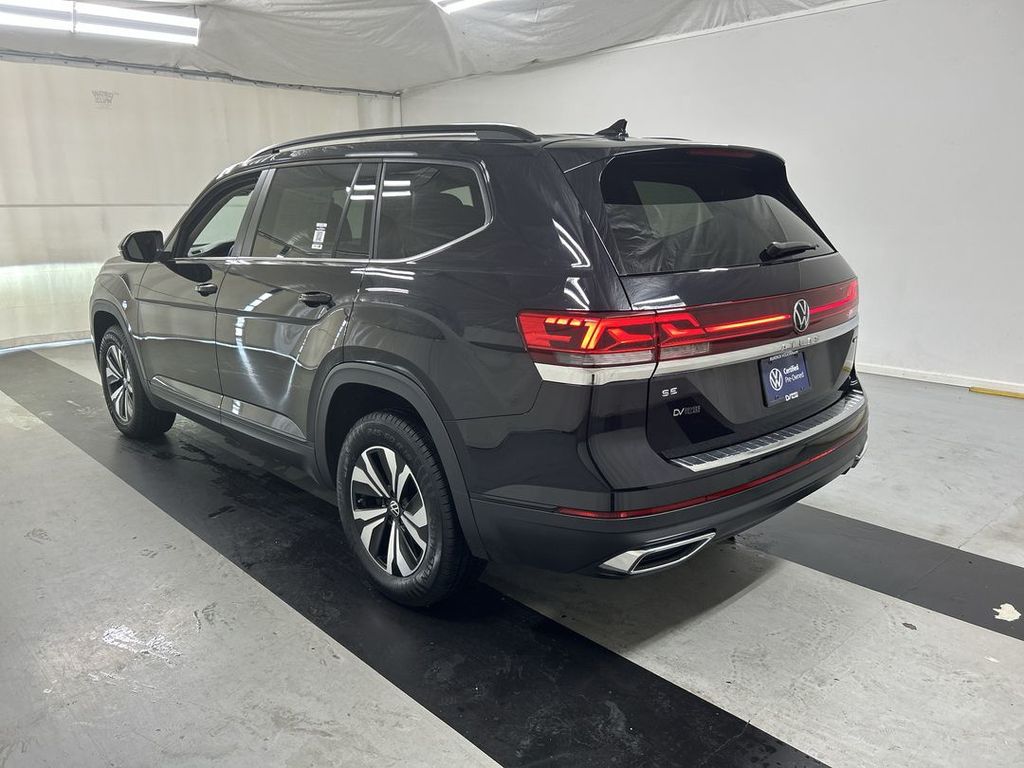 2024 Volkswagen Atlas SE - Photo 7