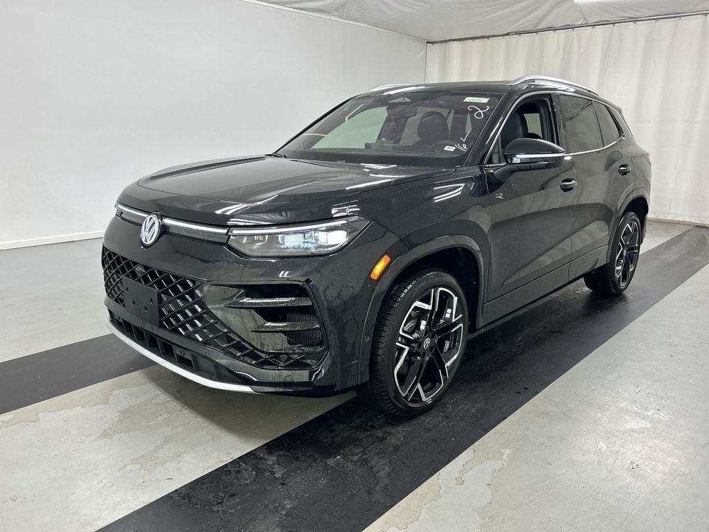 New 2026 Volkswagen Tiguan 2.0T SEL R-Line Turbo SUV