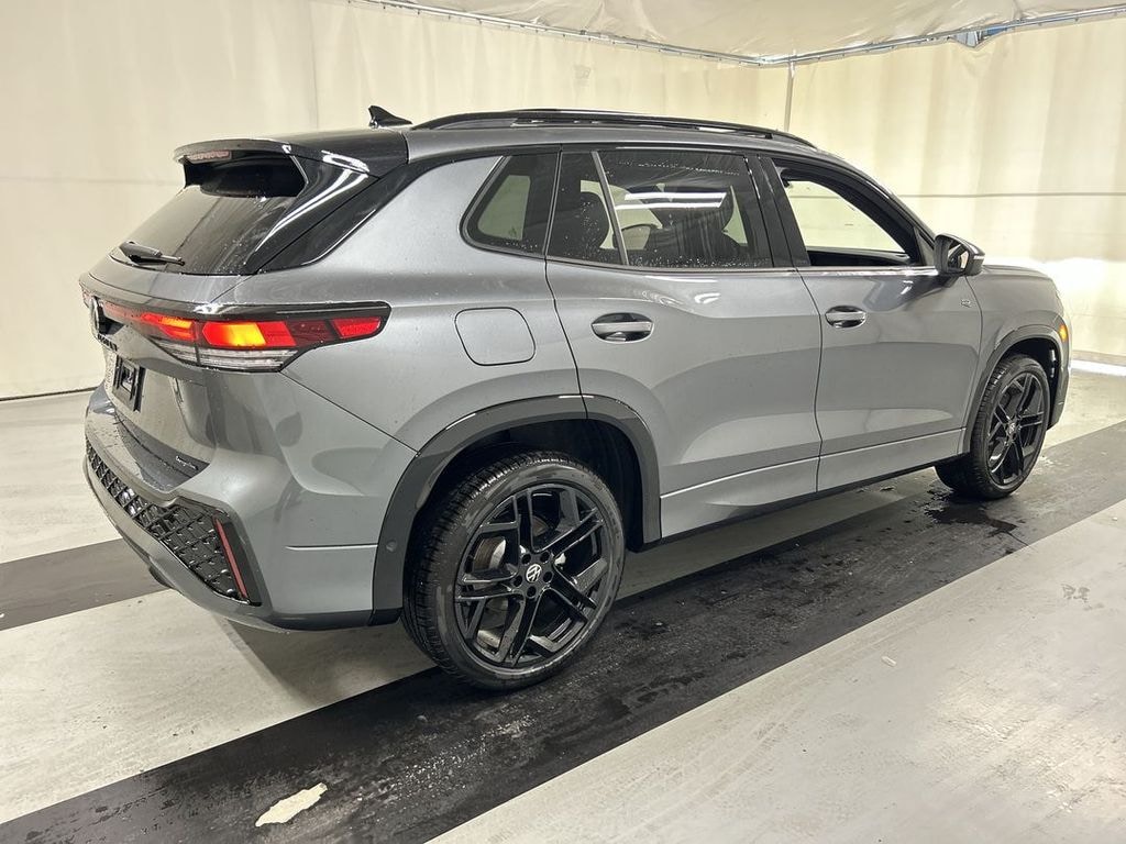 New 2026 Volkswagen Tiguan 2.0T SE R-Line Black SUV