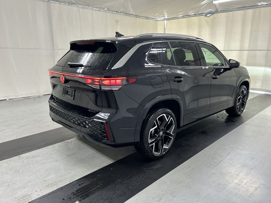 New 2026 Volkswagen Tiguan 2.0T SEL R-Line Turbo SUV