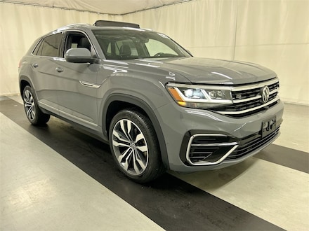 Featured Certified Pre-Owned 2023 Volkswagen Atlas Cross Sport 3.6L V6 SEL Premium R-Line SUV for sale in Cicero, NY for Sale in Cicero, NY